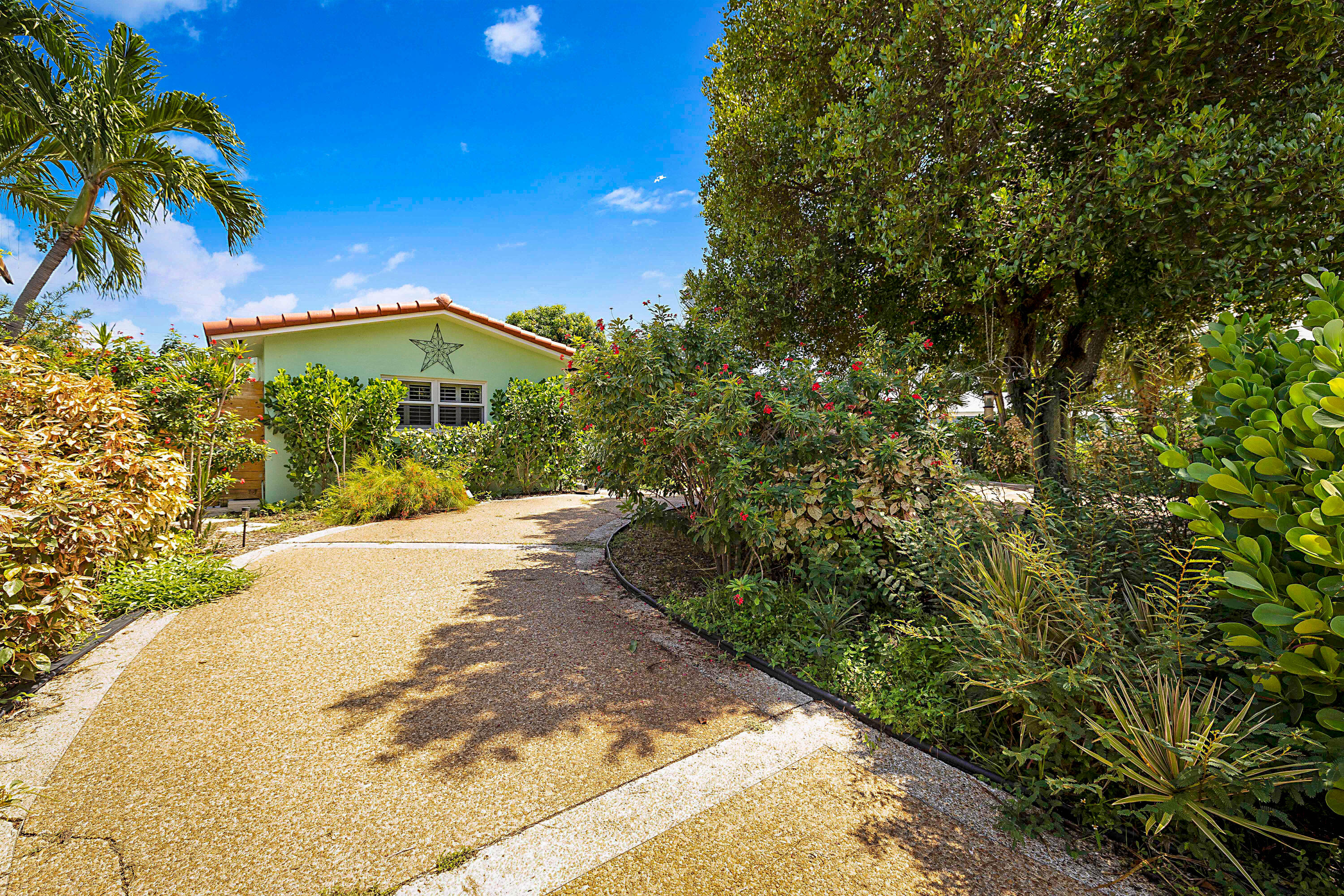 2242 NW 3rd Court-41