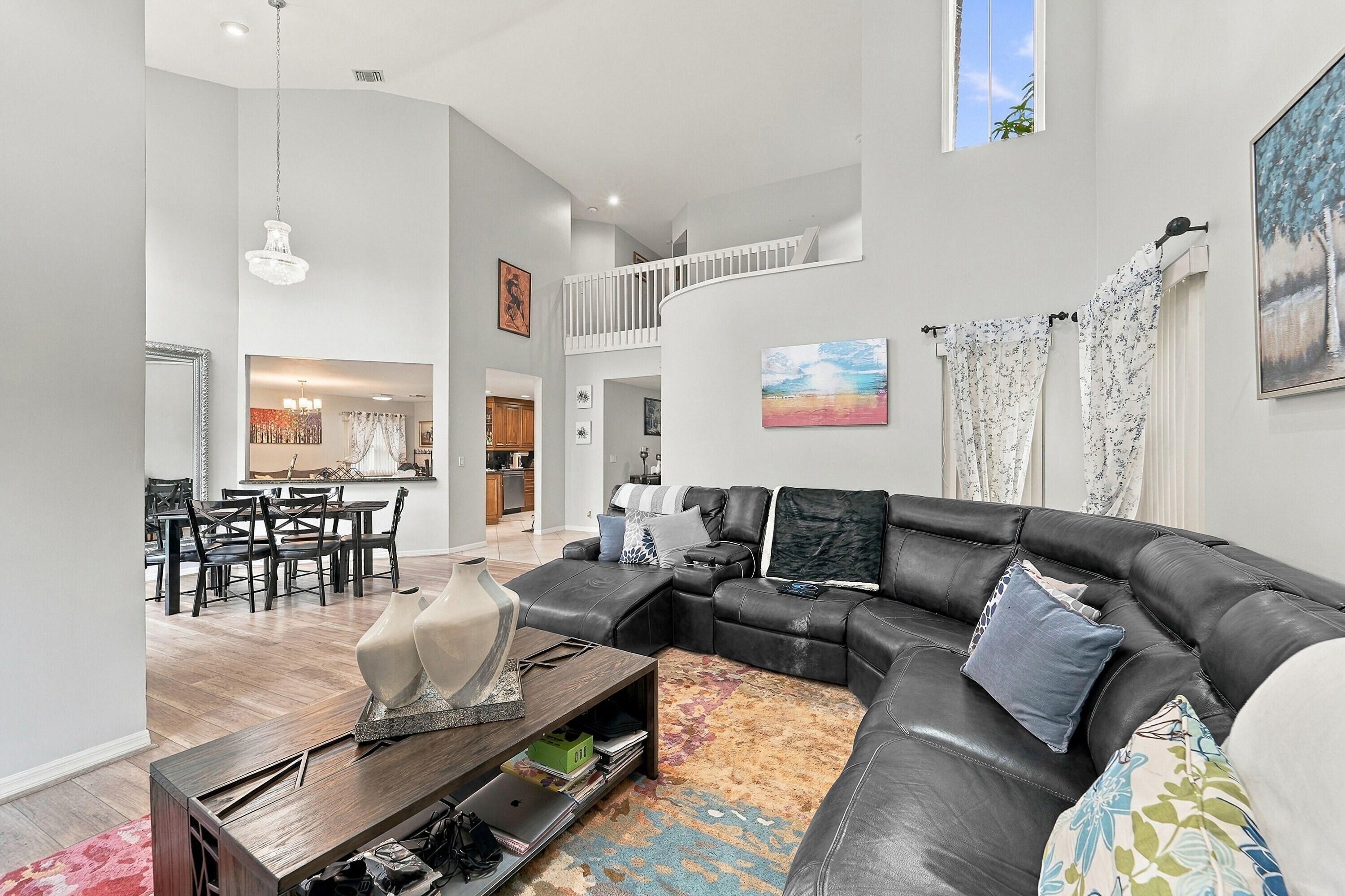 09_living room