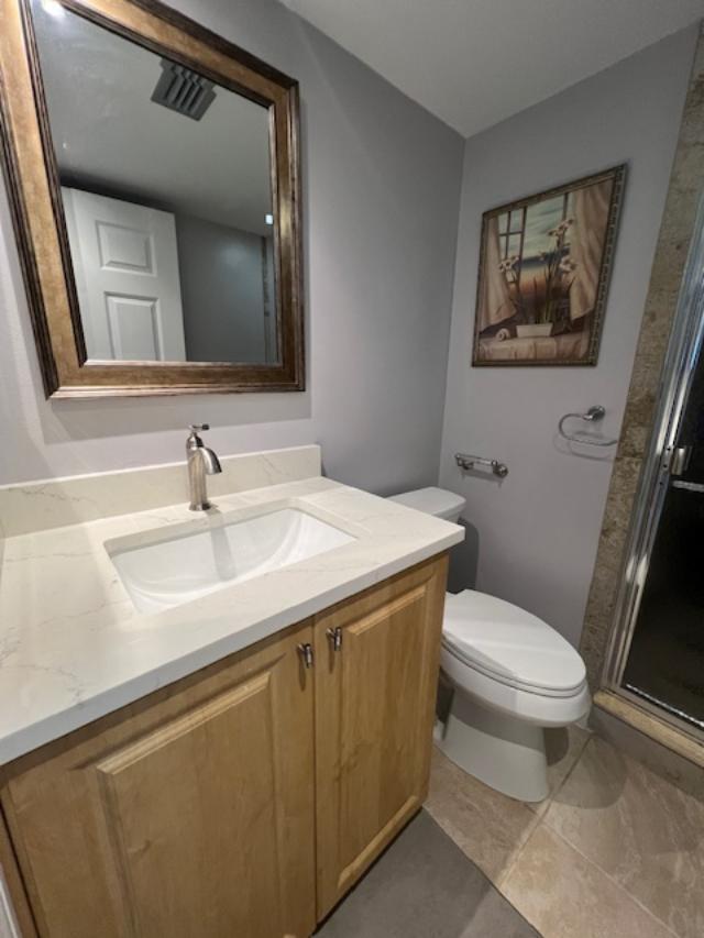 2nd Bathroom