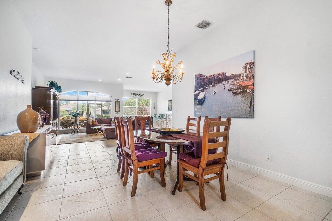 Dining From Entry