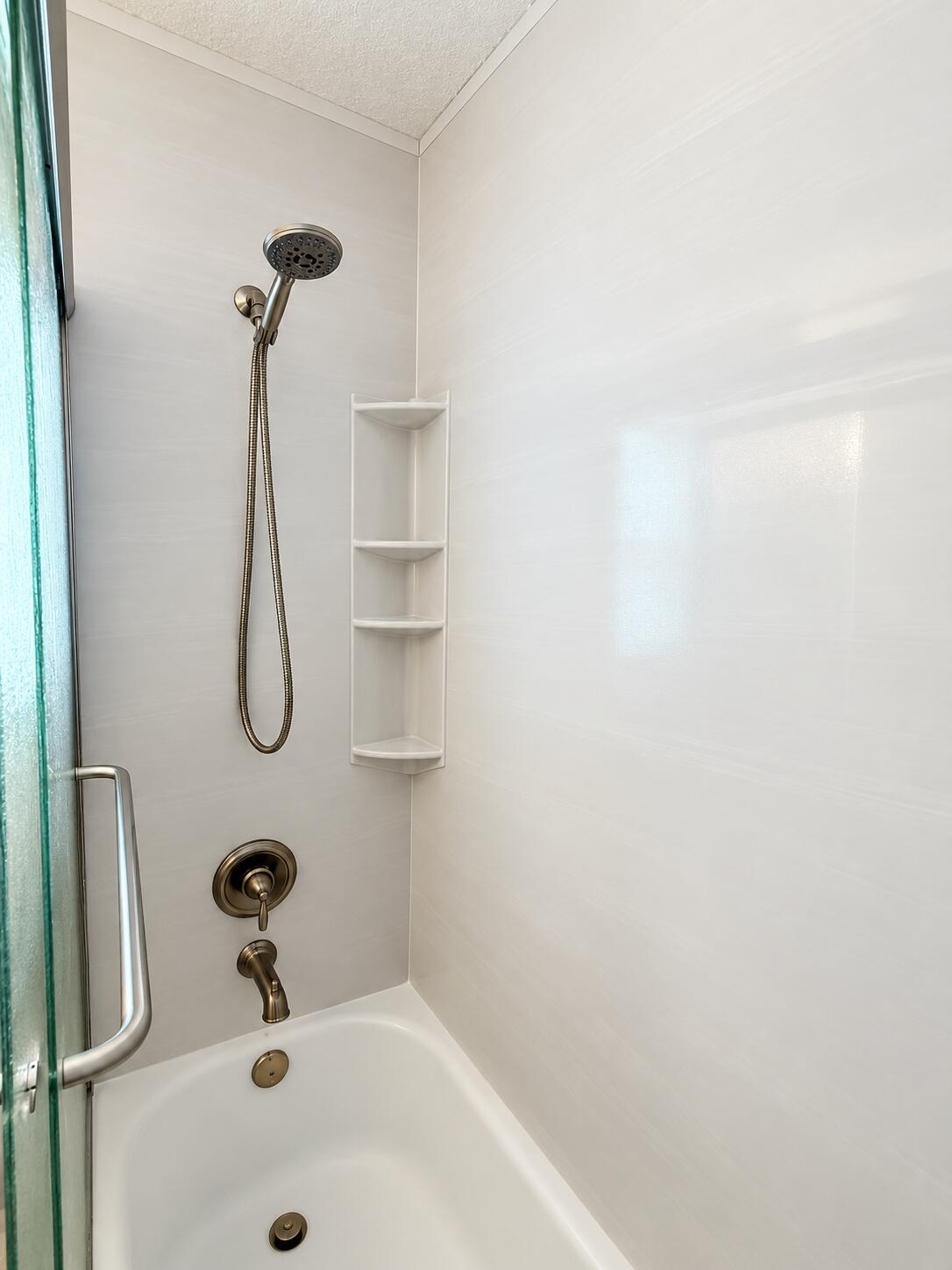 35 Guest Bathroom 2