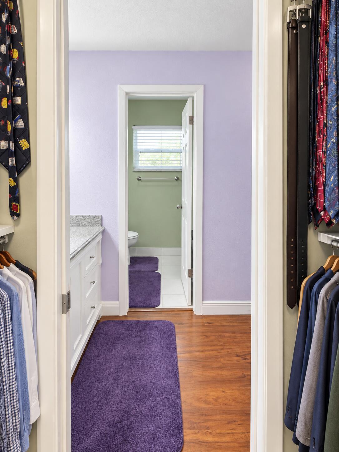 20 Closet 1