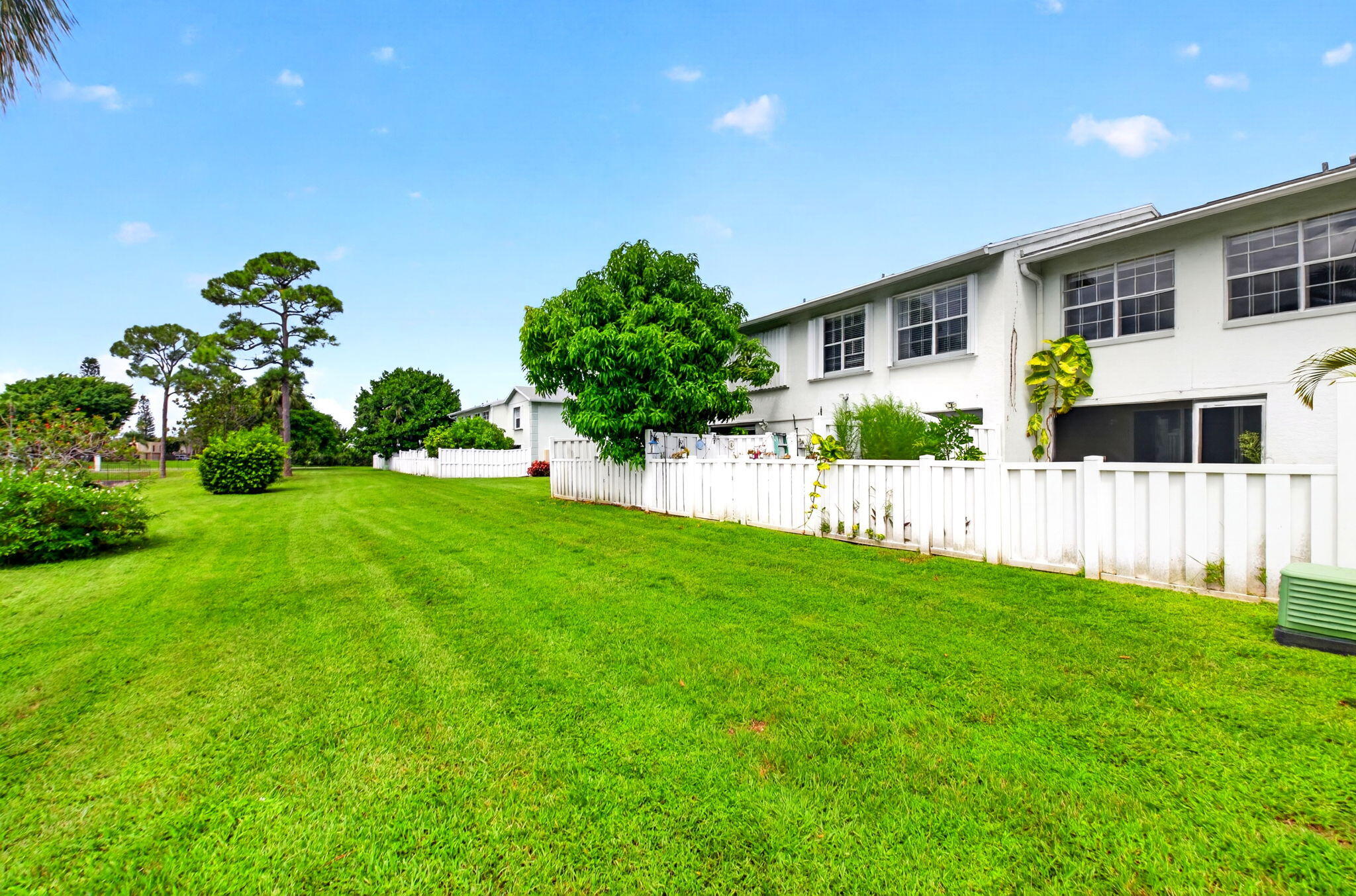 38. 3700 Savoy Lane E