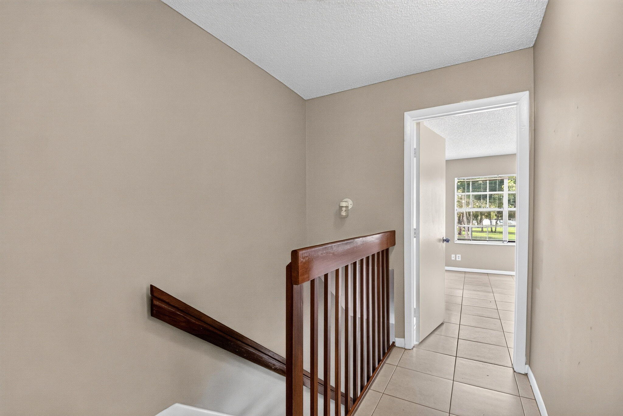 18. 3700 Savoy Lane E