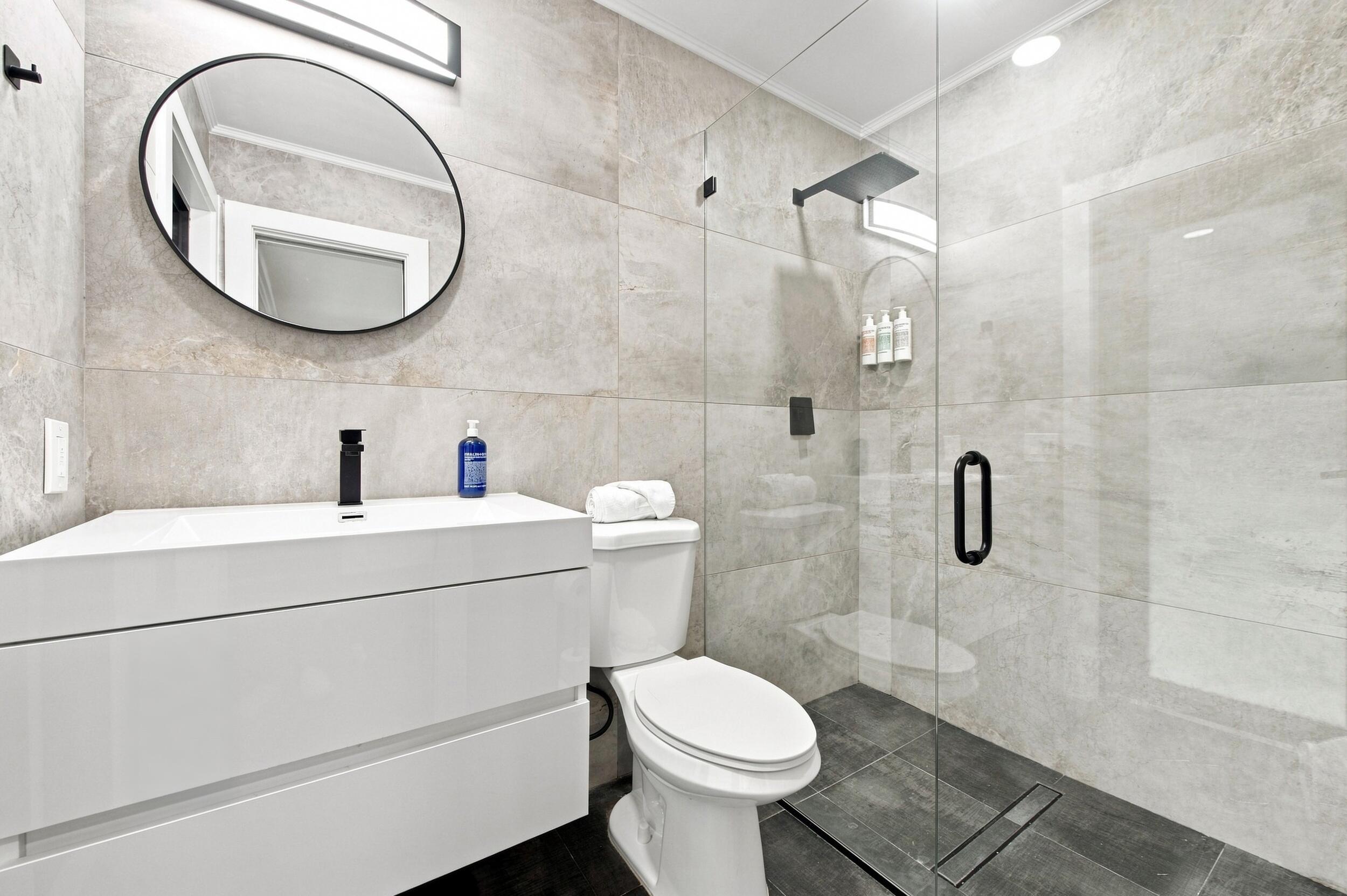 Second Primary Bathroom
