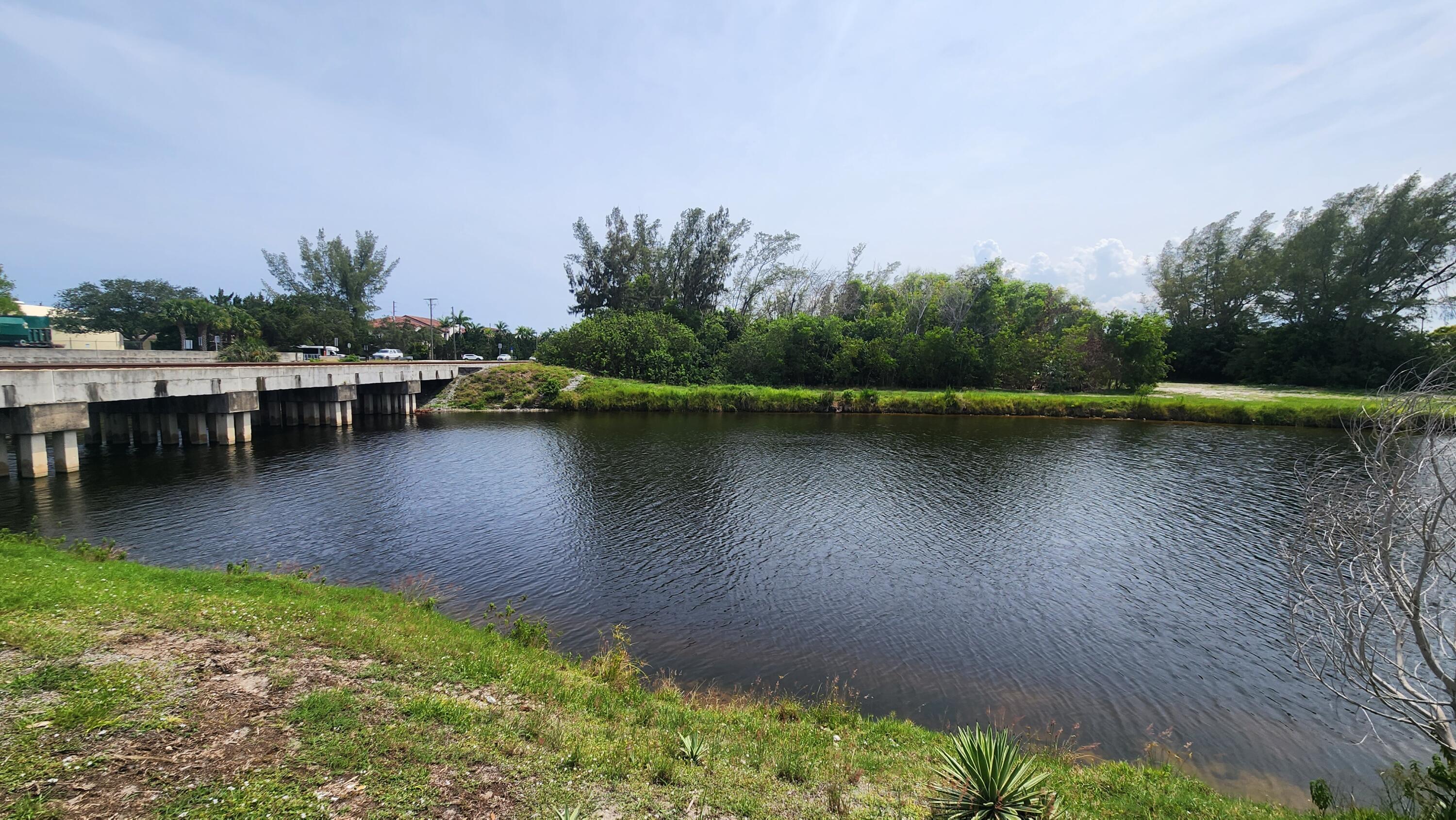 c-15 canal
