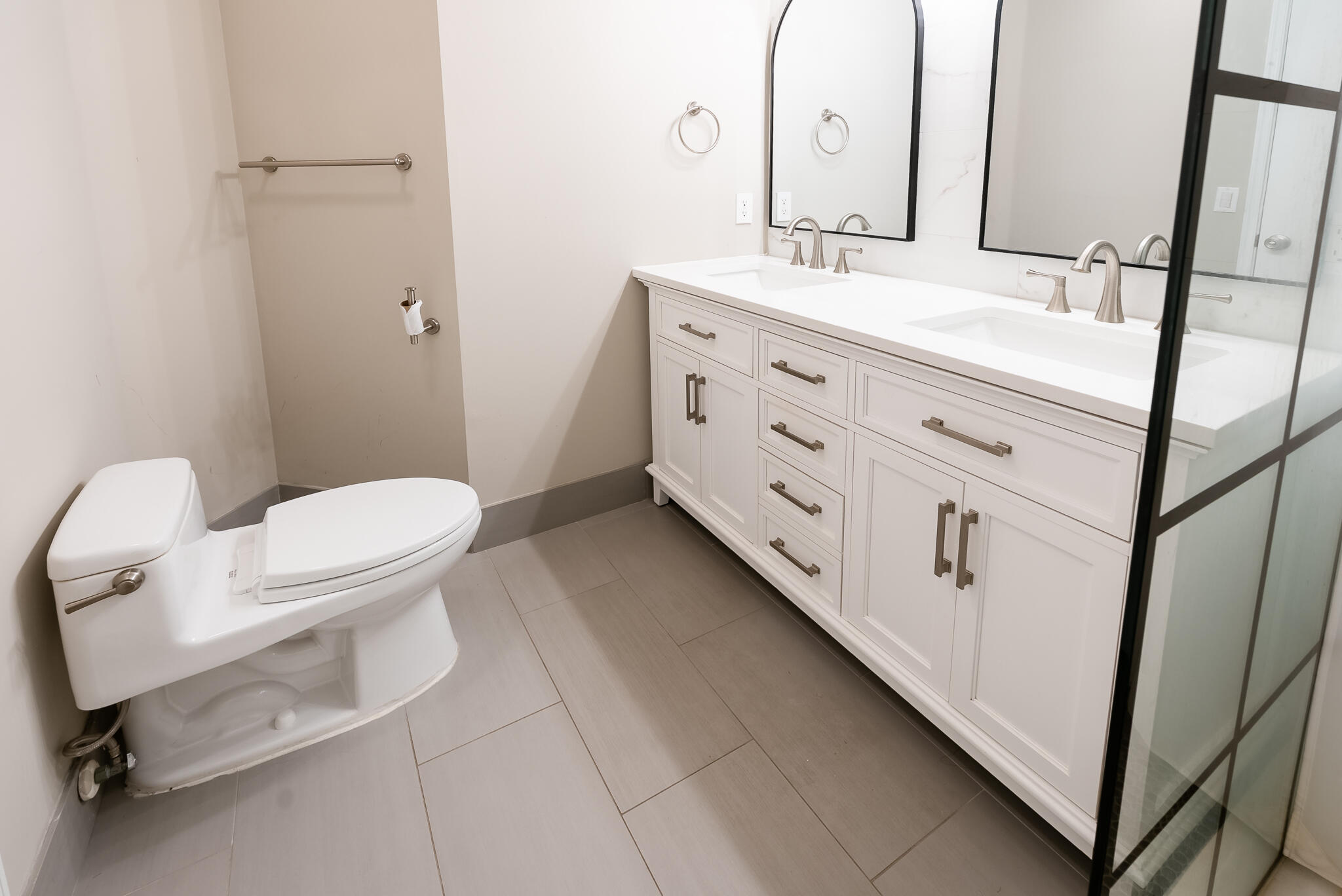 TOTO ONE PIECE TOILET