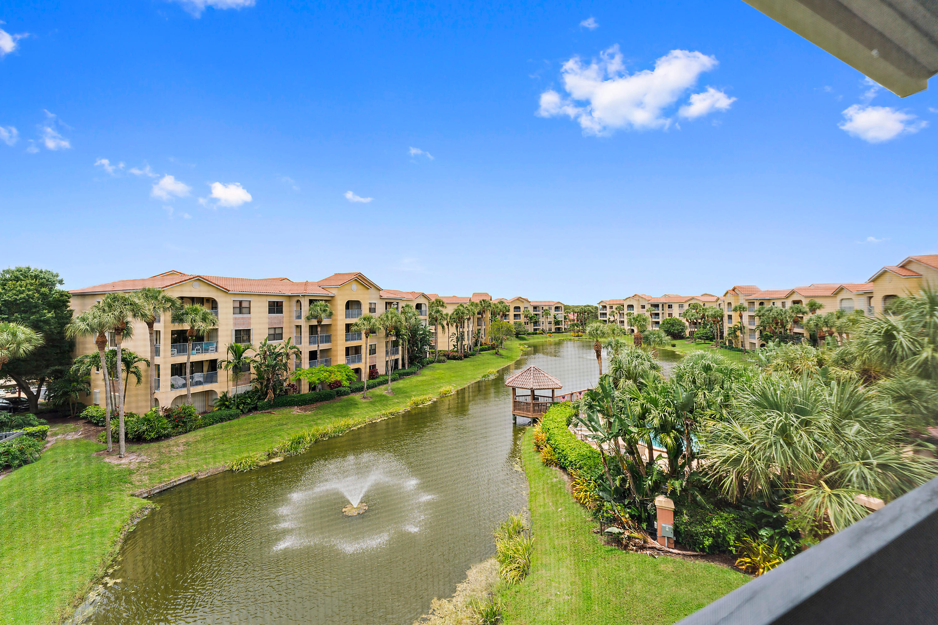 026-700UnoLagoDr-404-NorthPalmBeach-FL-3
