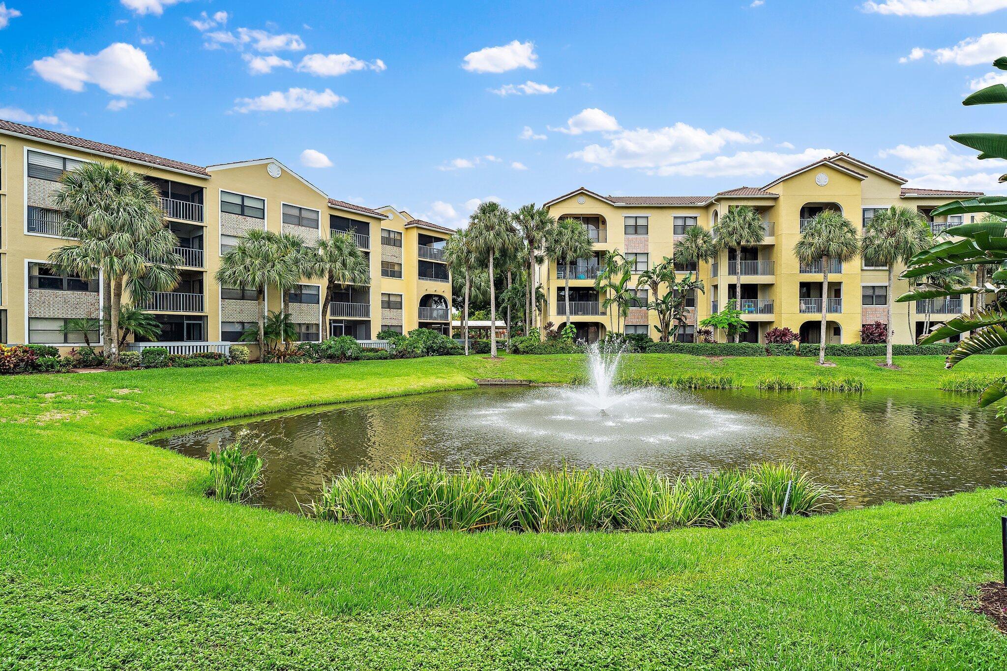 007-700UnoLagoDr304-JunoBeach-FL-SMALL