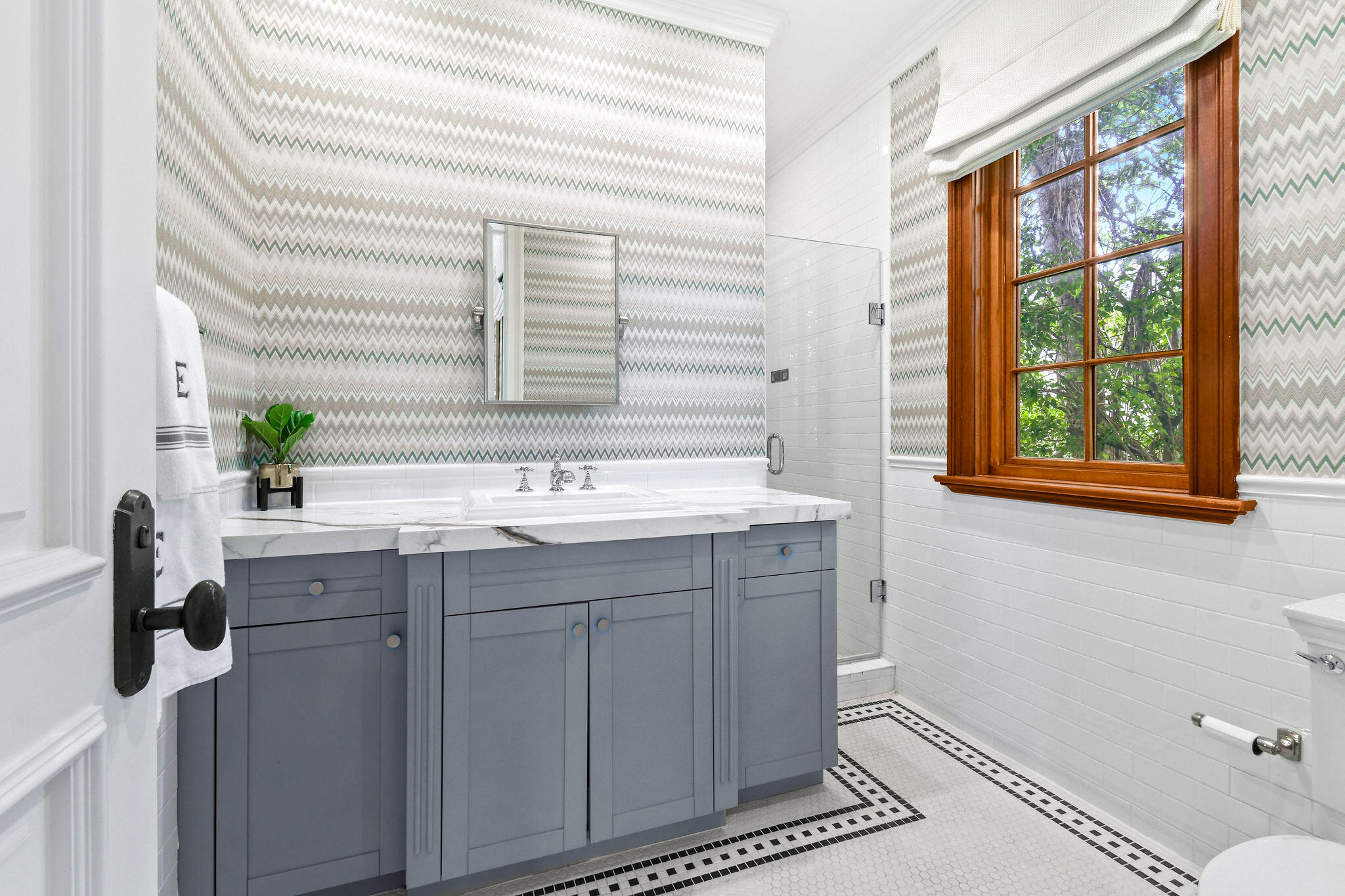 Guest Bathroom 3