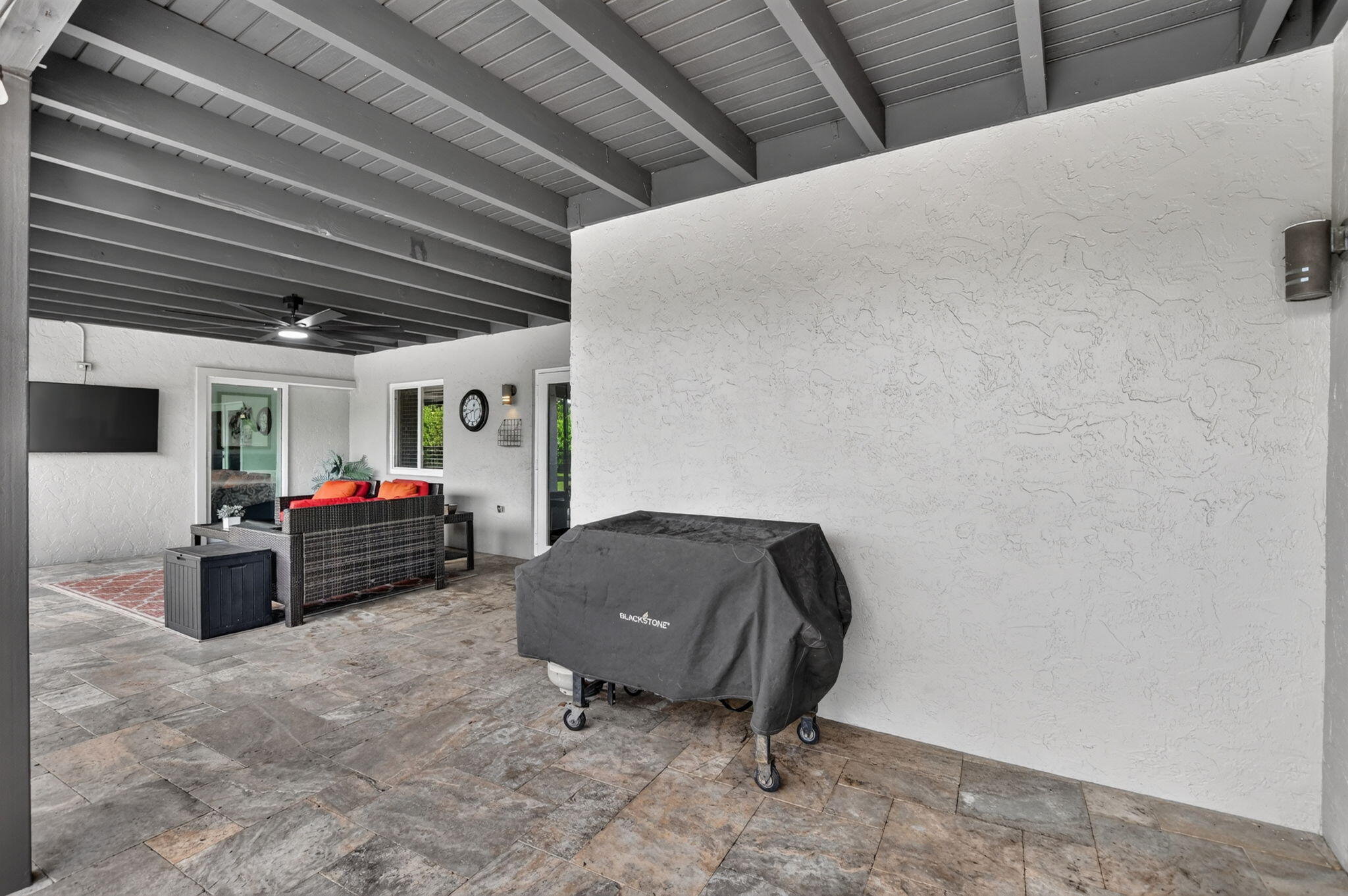 46-web-or-mls-22606-33