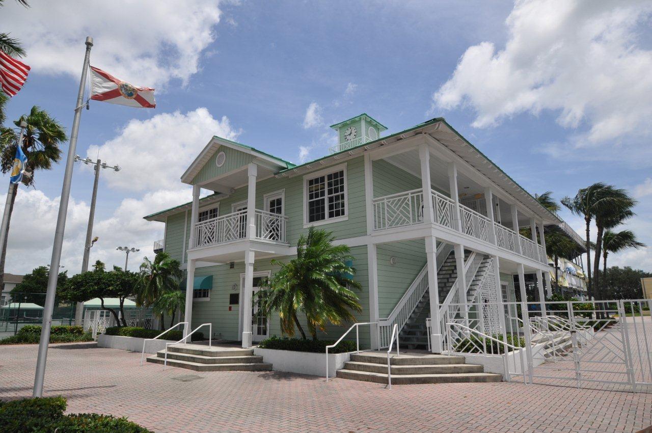 tennis center headquarters