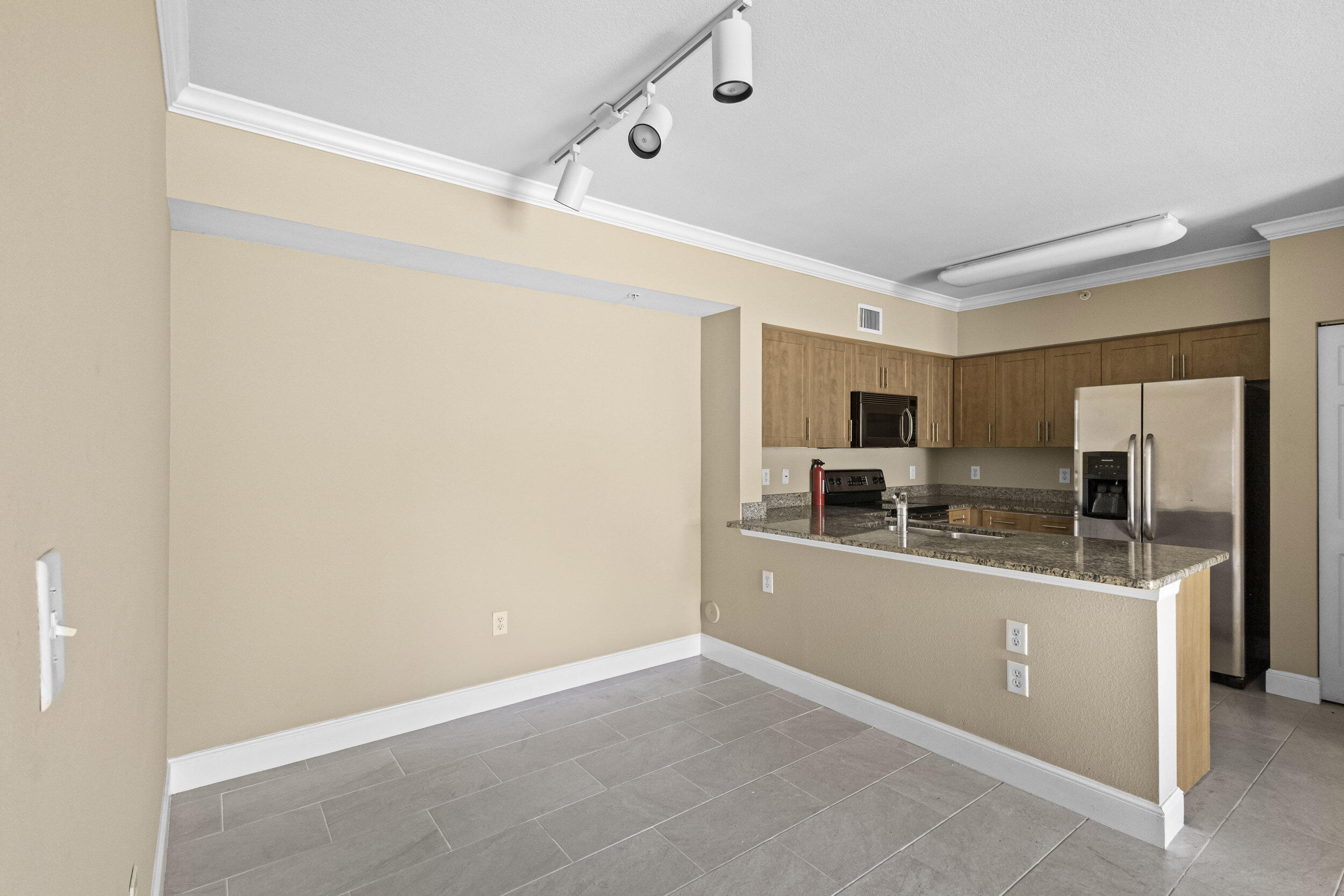 14_6450 emerald dunes dr west palm beac