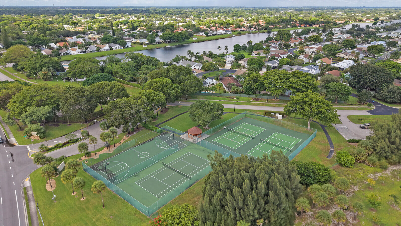 17_Aerial_17_mls