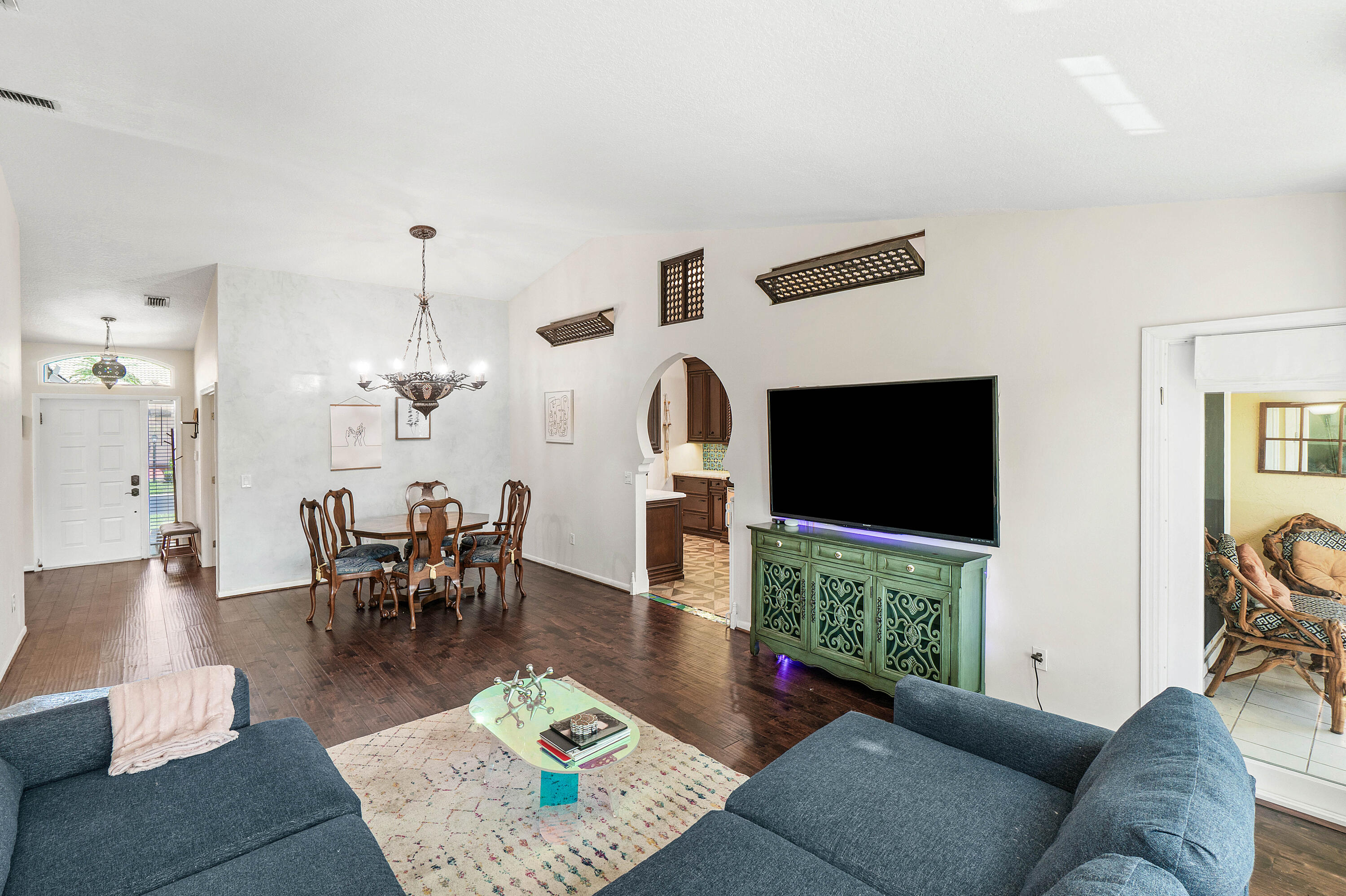 Living and dining area
