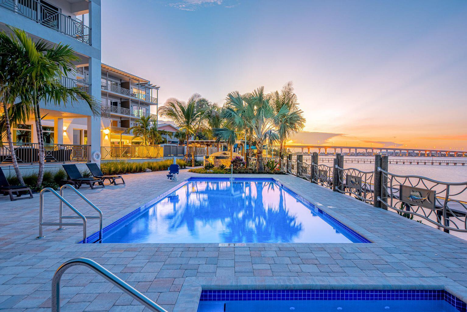 41 SW Seminole Street 410 25