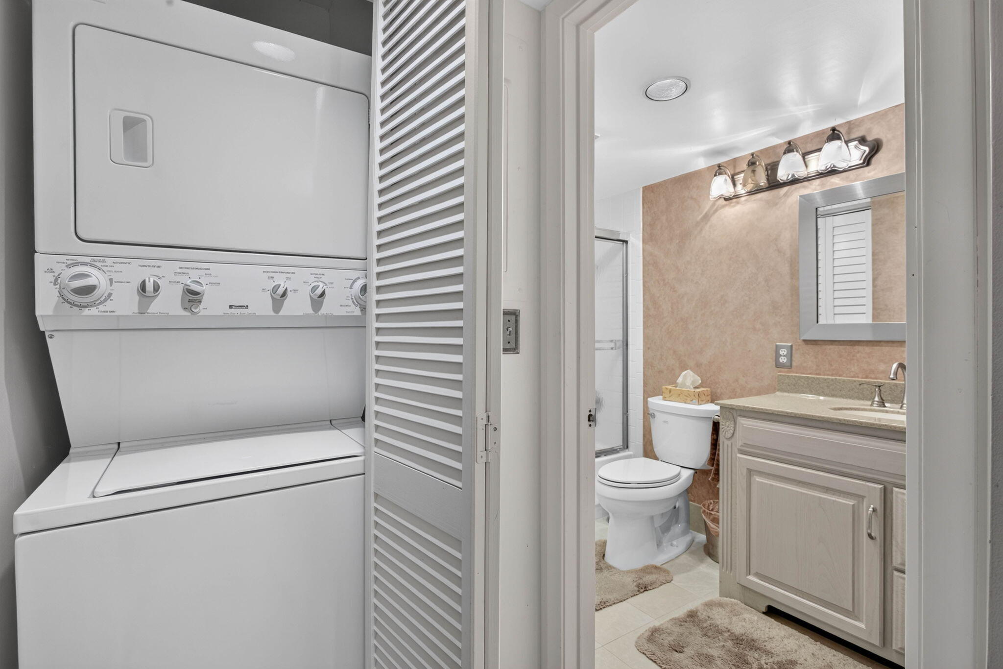 WASHER DRYER