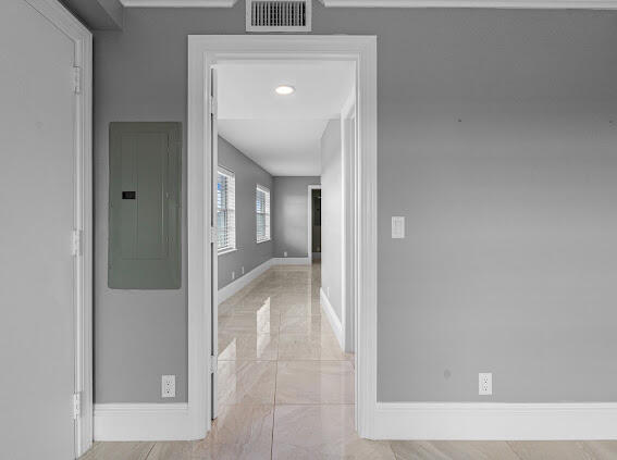 2nd Bedroom/Office Entry from Foyer