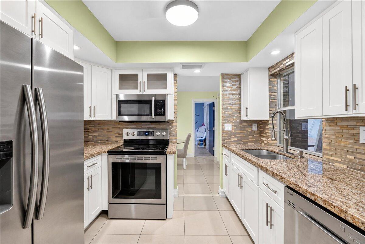 Virtually staged with cabinet fronts
