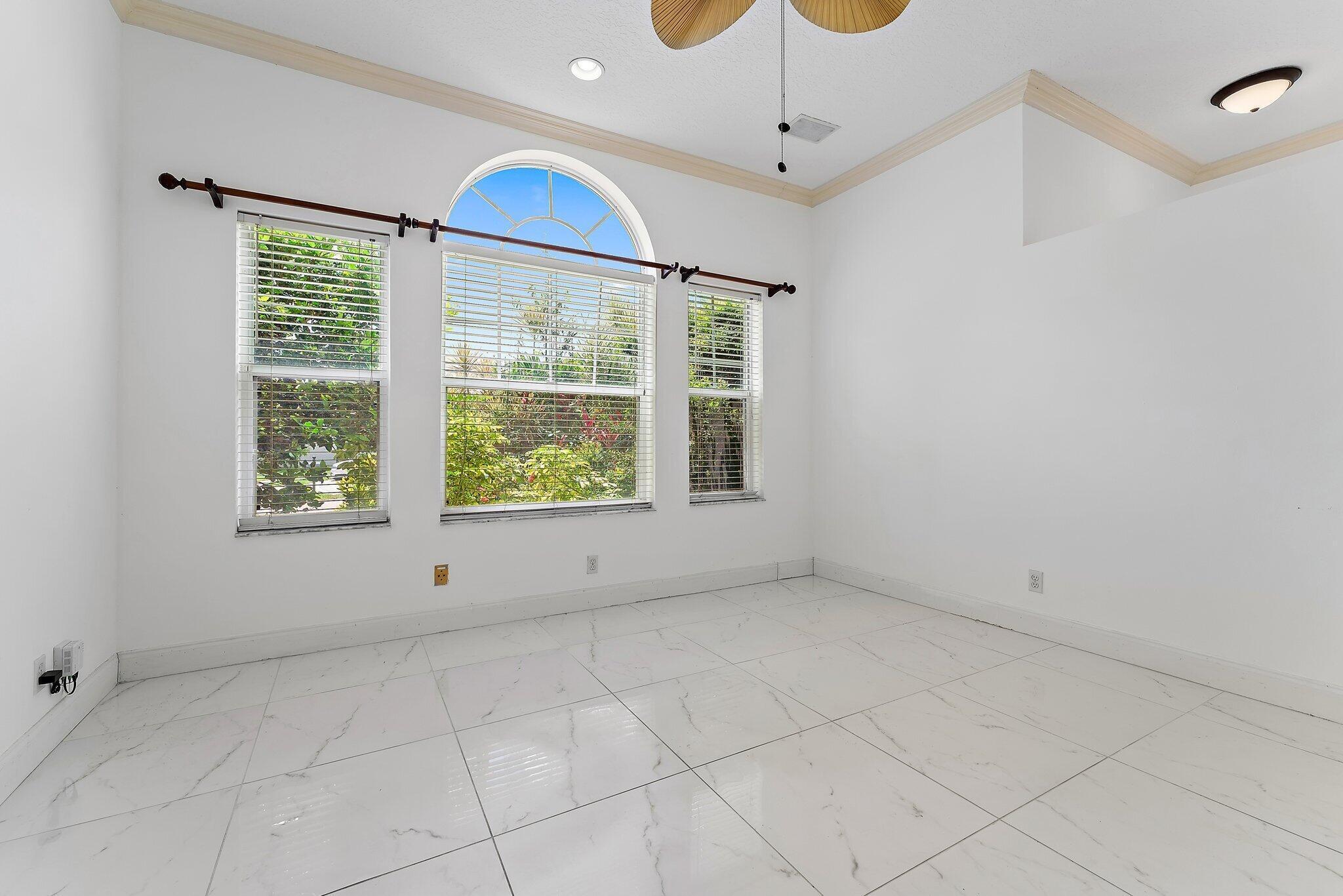 009-3210ElCaminoReal-WestPalmBeach-SMALL