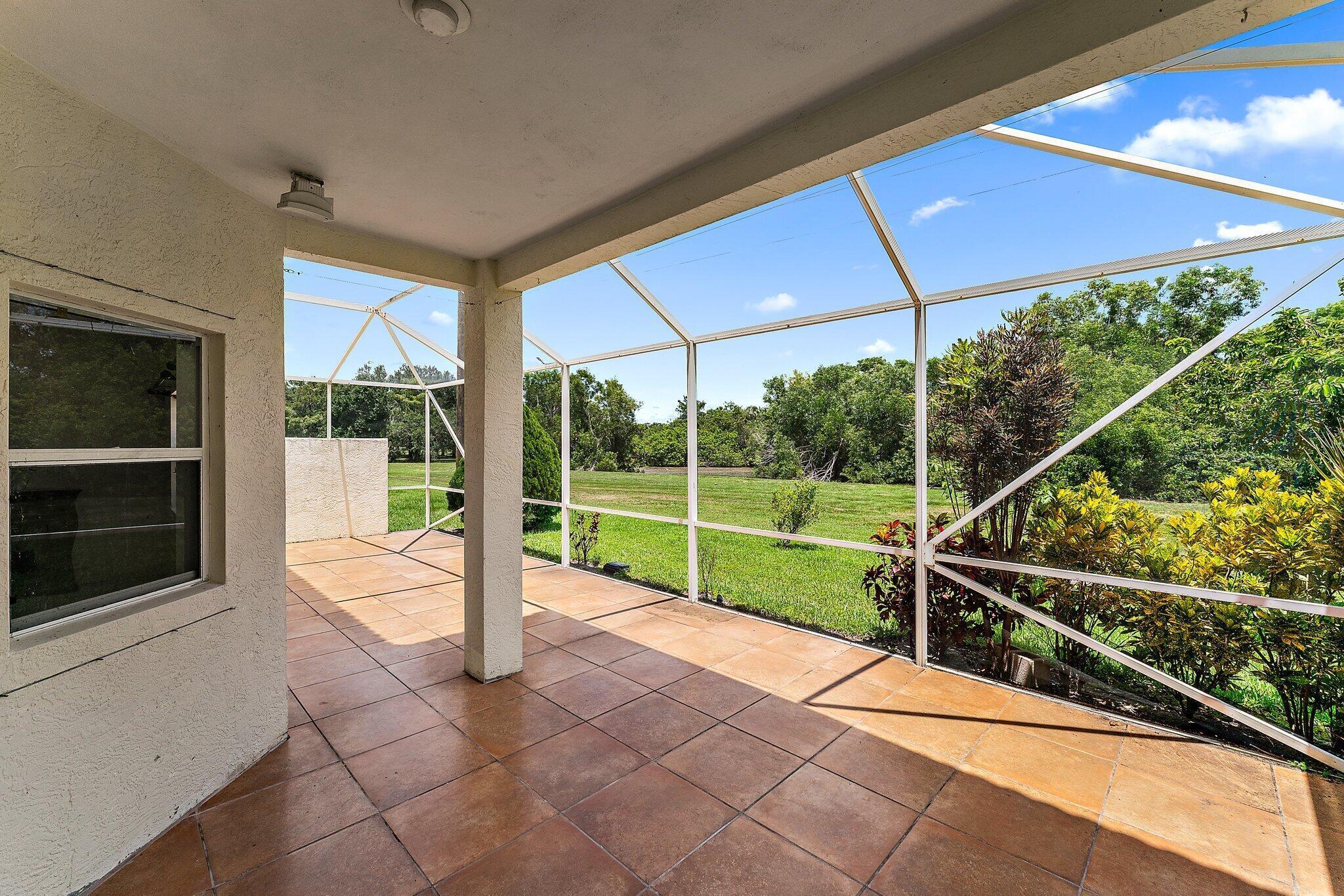 042-3210ElCaminoReal-WestPalmBeach-SMALL
