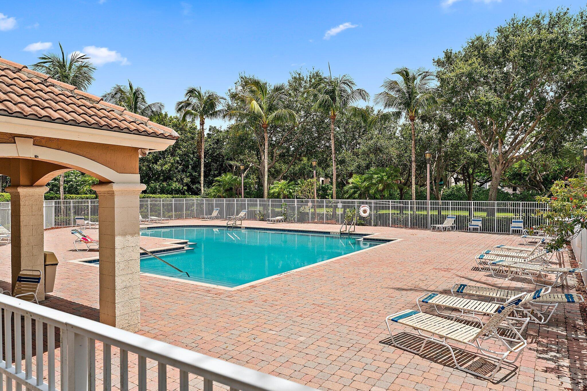 050-3210ElCaminoReal-WestPalmBeach-SMALL
