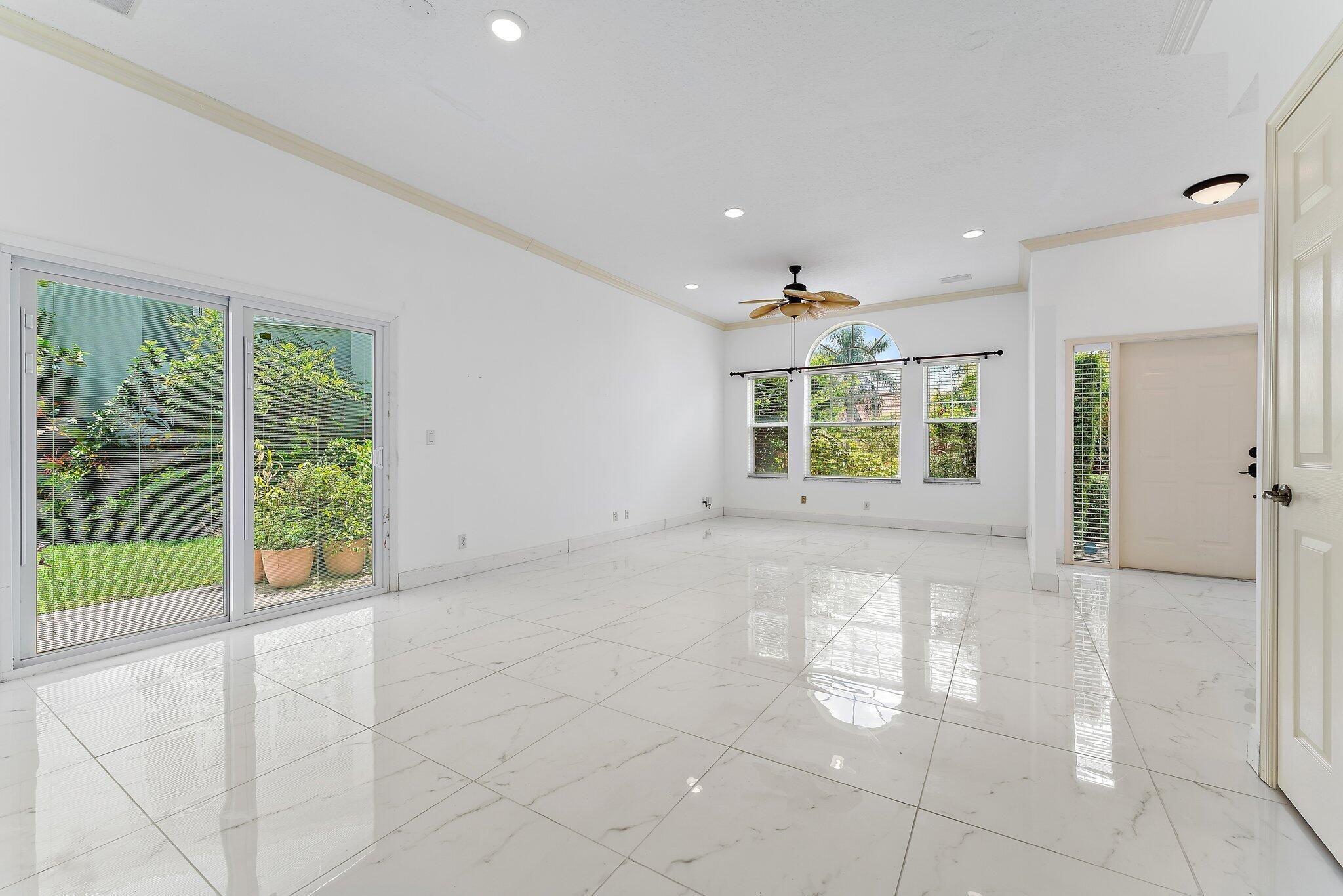 007-3210ElCaminoReal-WestPalmBeach-SMALL
