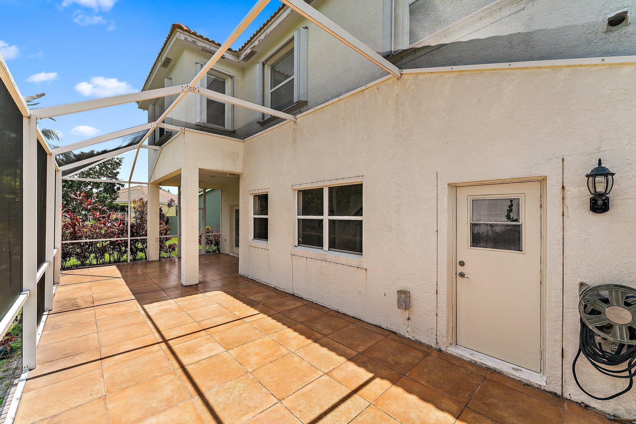 045-3210ElCaminoReal-WestPalmBeach-SMALL