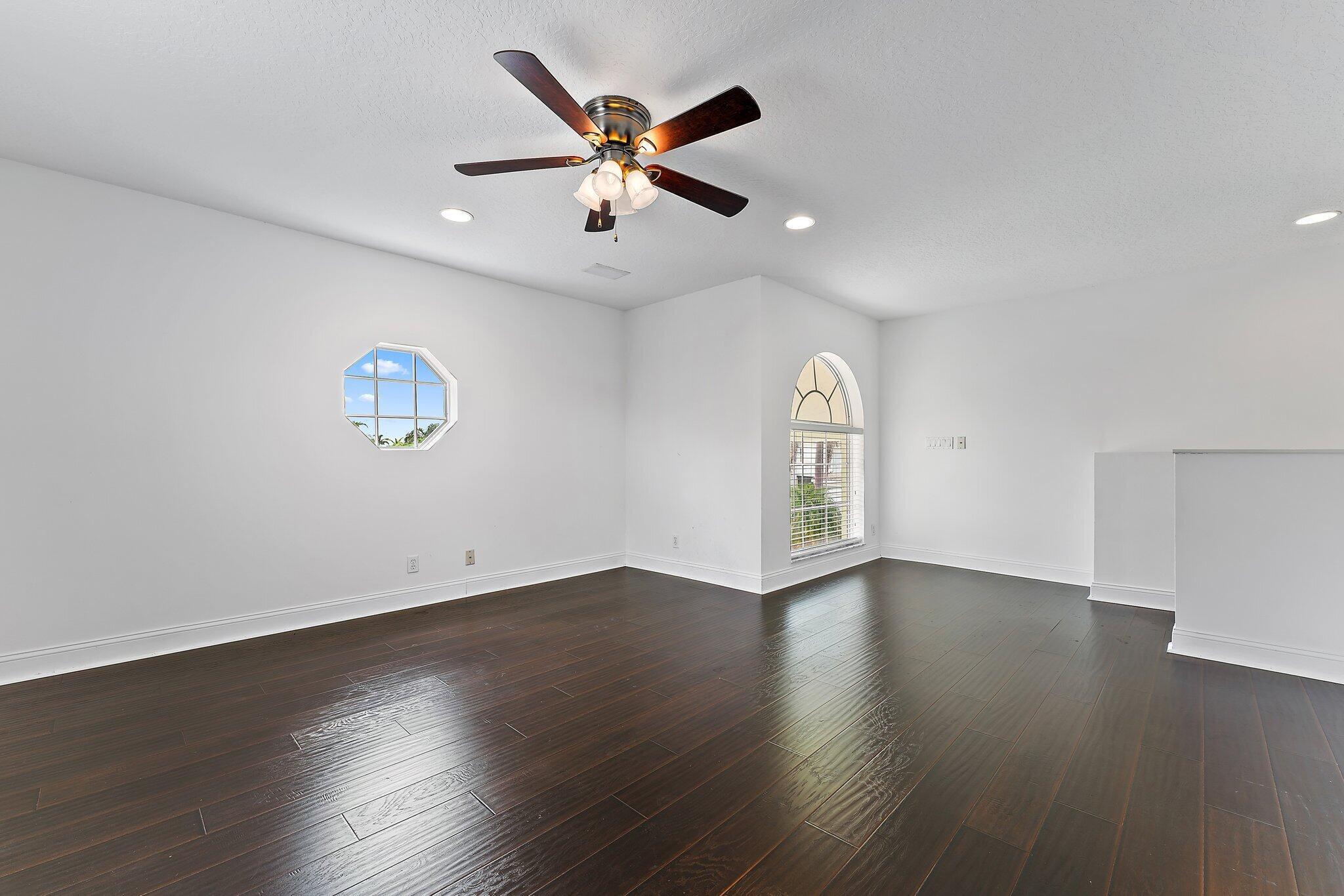 025-3210ElCaminoReal-WestPalmBeach-SMALL