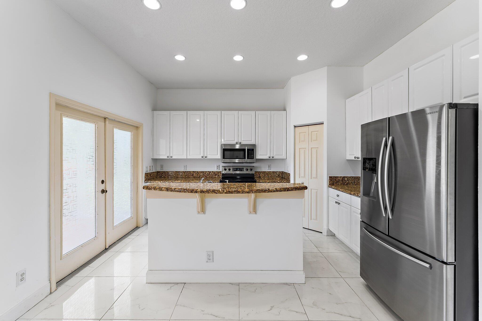 012-3210ElCaminoReal-WestPalmBeach-SMALL