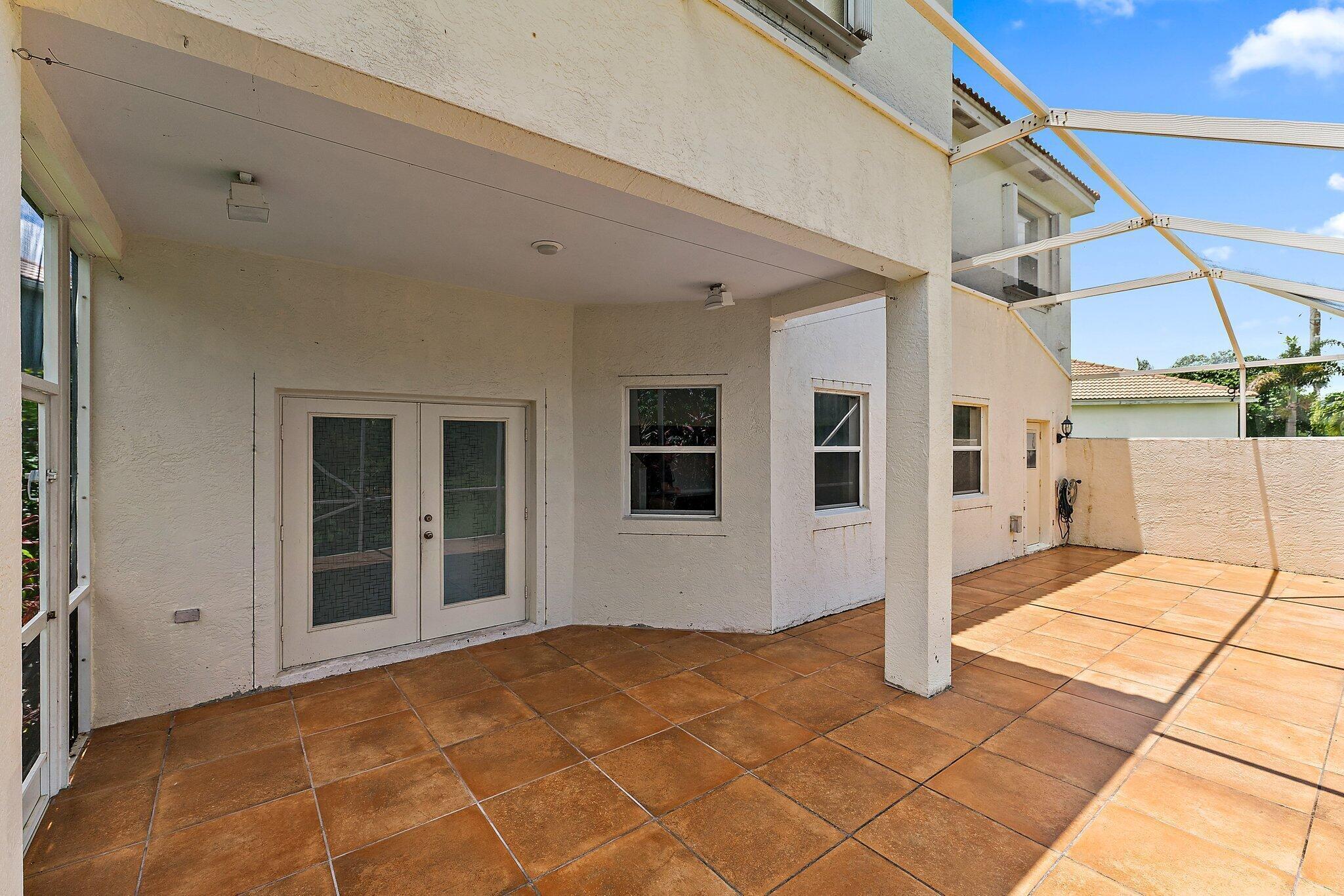 046-3210ElCaminoReal-WestPalmBeach-SMALL
