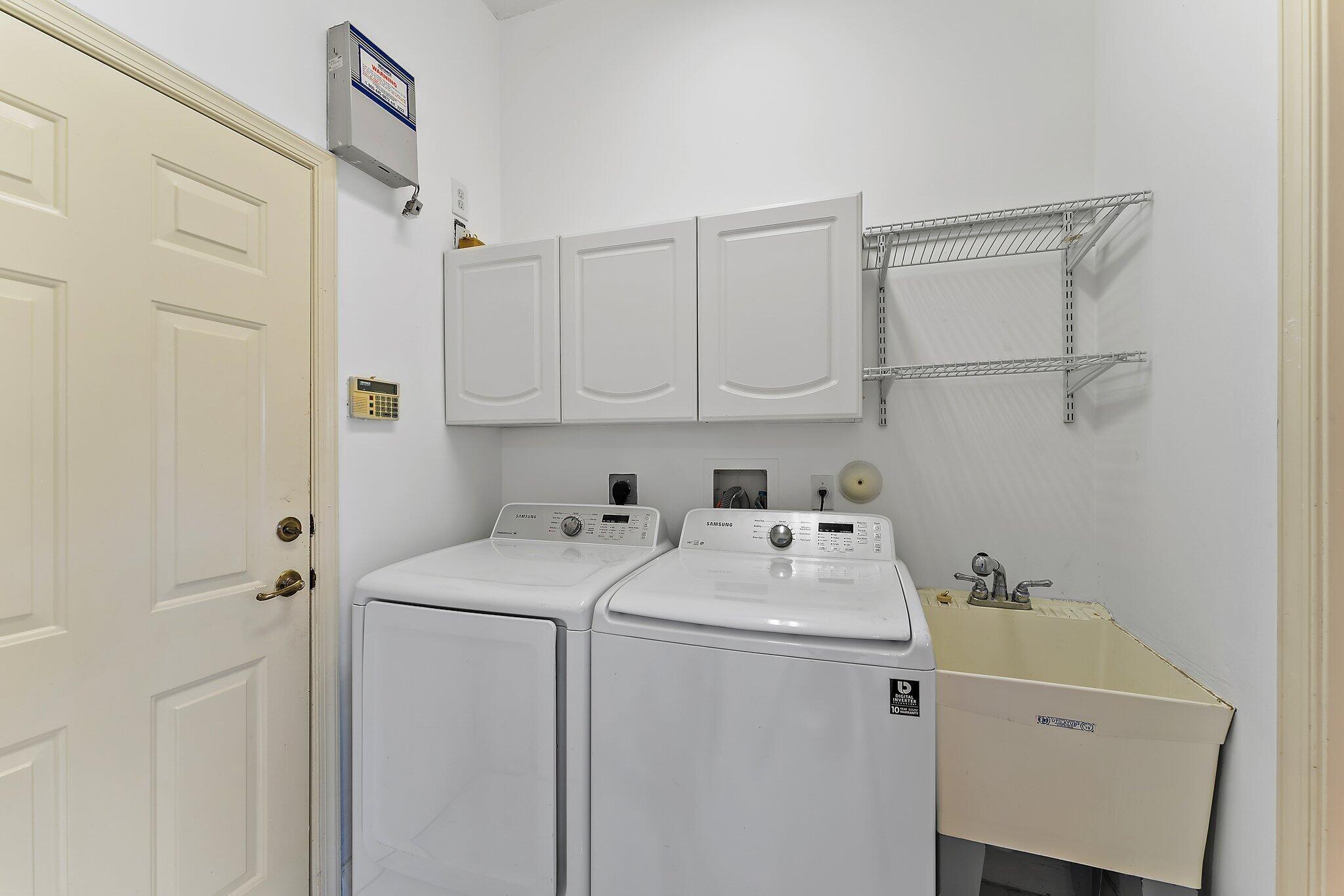 022-3210ElCaminoReal-WestPalmBeach-SMALL