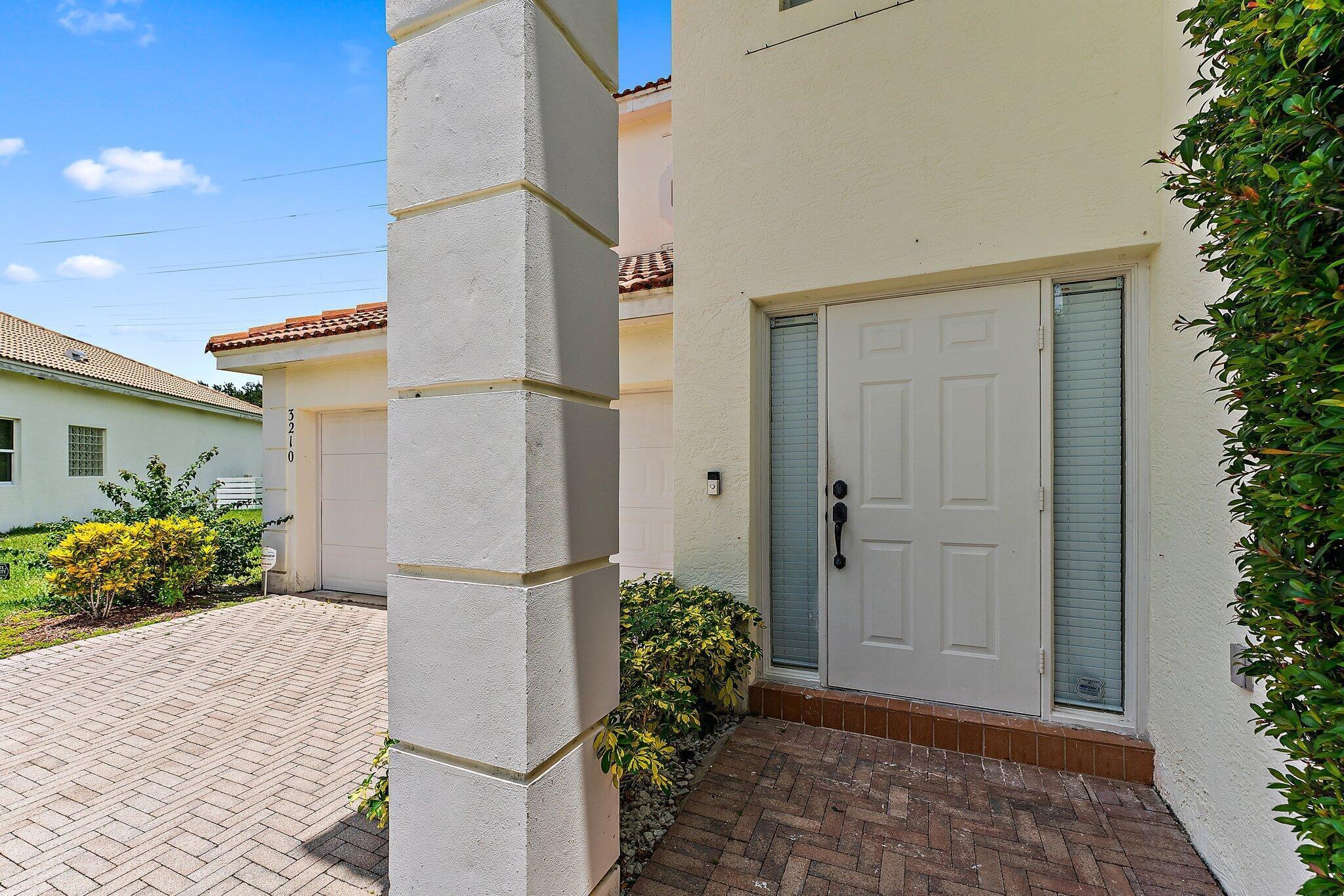005-3210ElCaminoReal-WestPalmBeach-SMALL