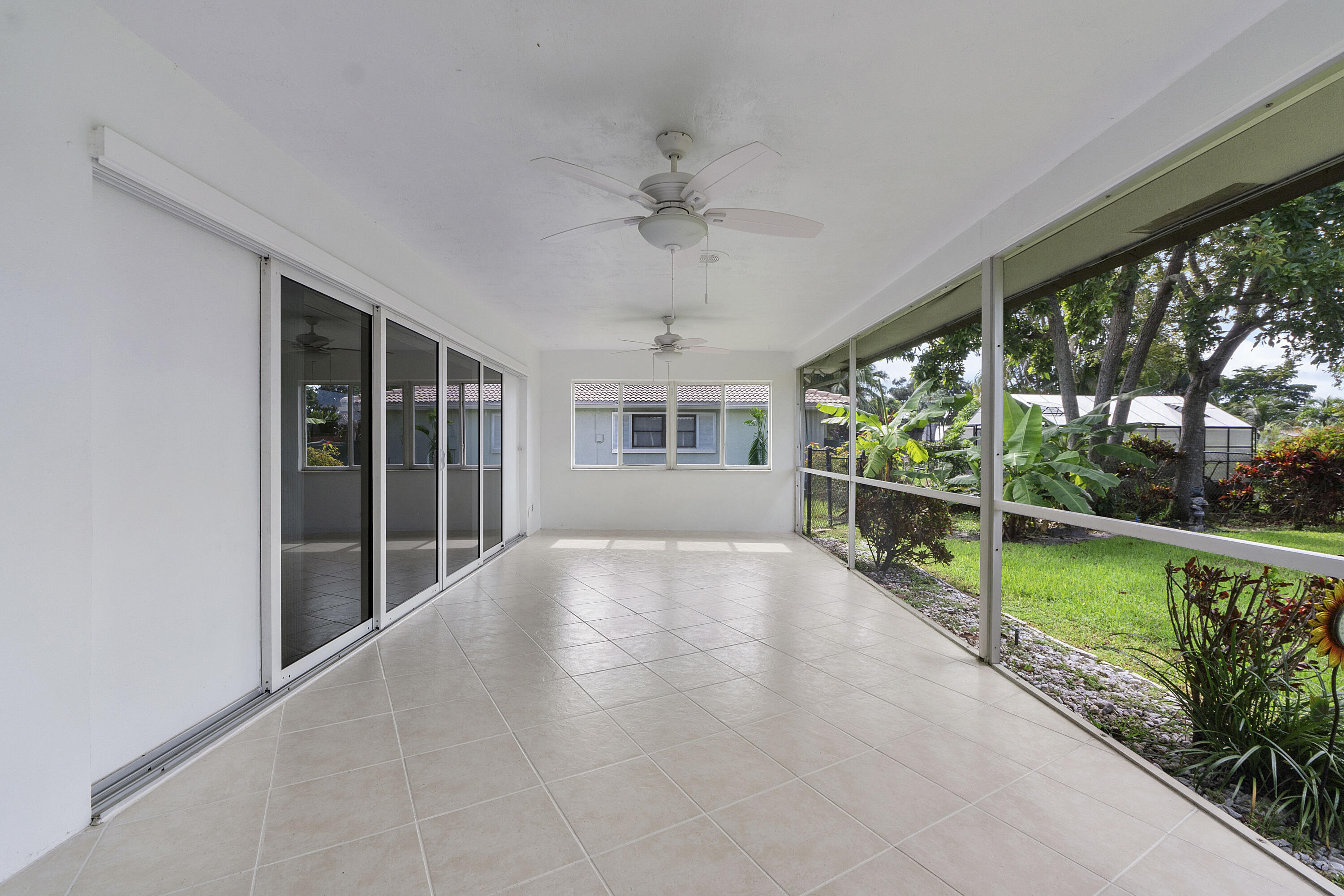 2940 Nw 87th Terr_035