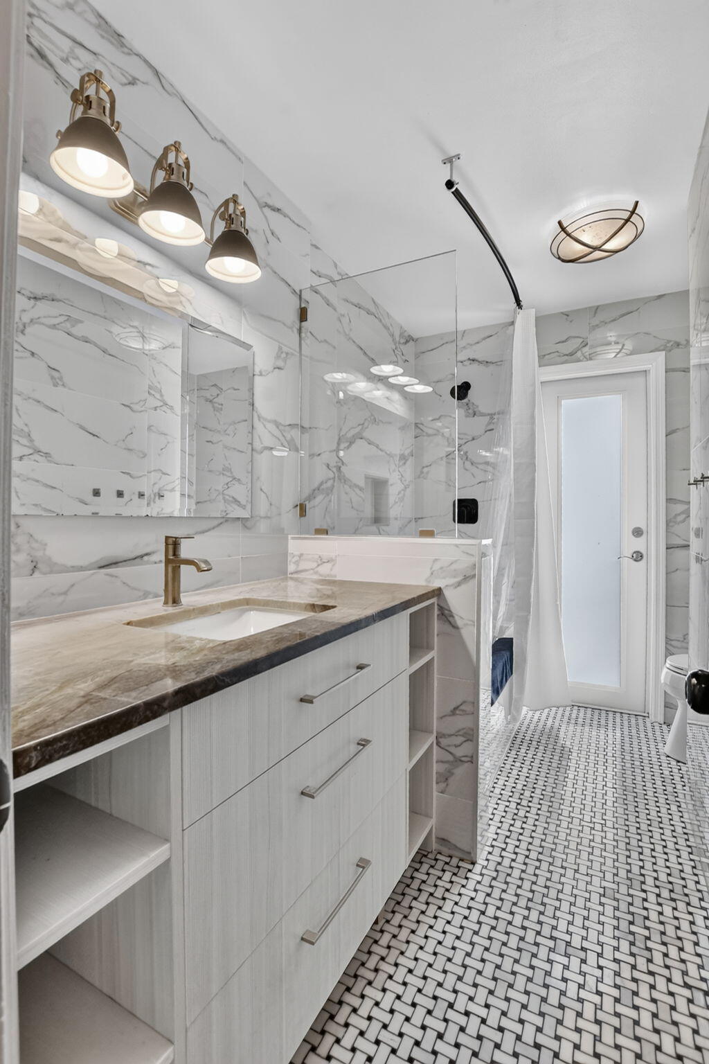 Bathroom 2