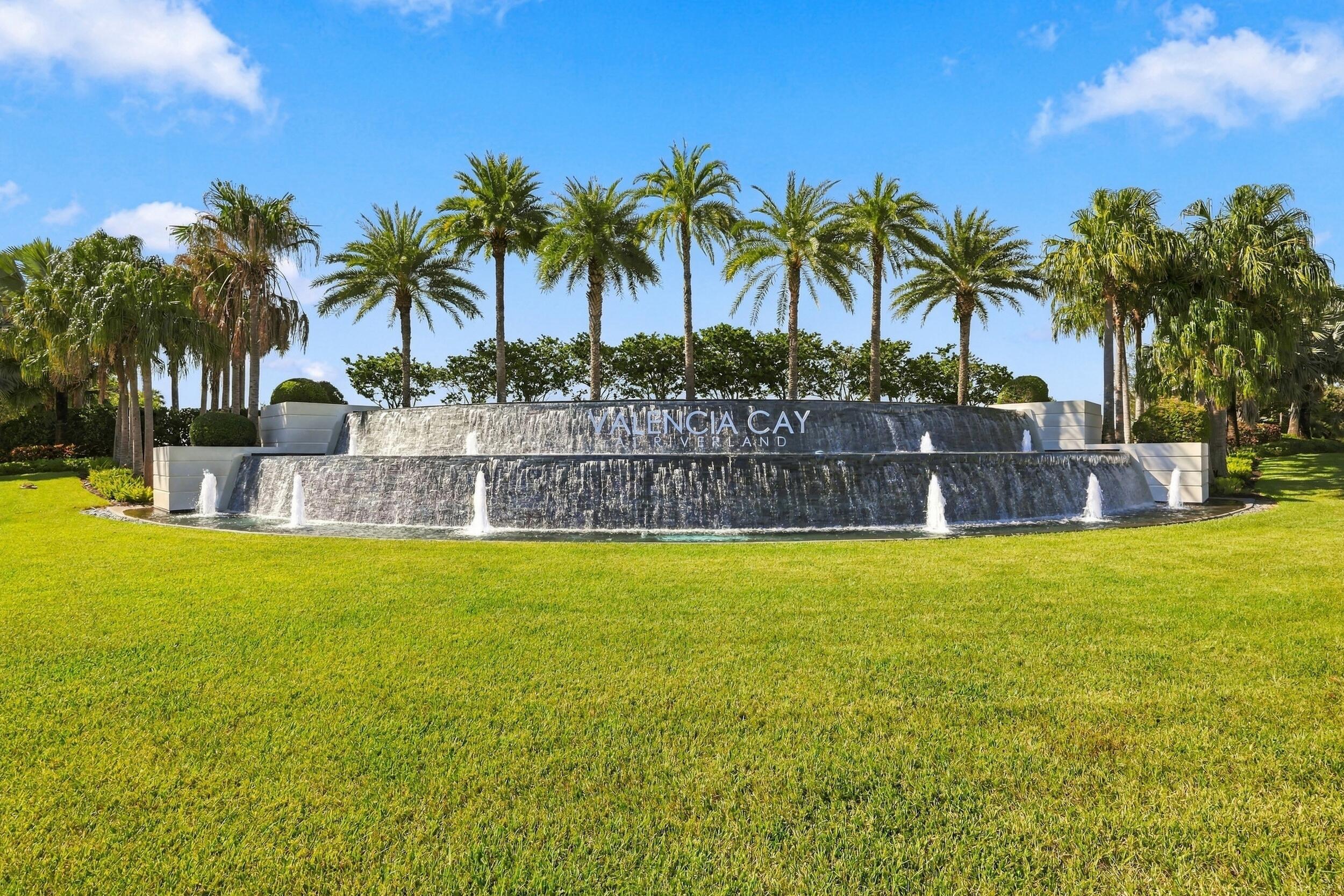 Valencia Cay community entrance fountai