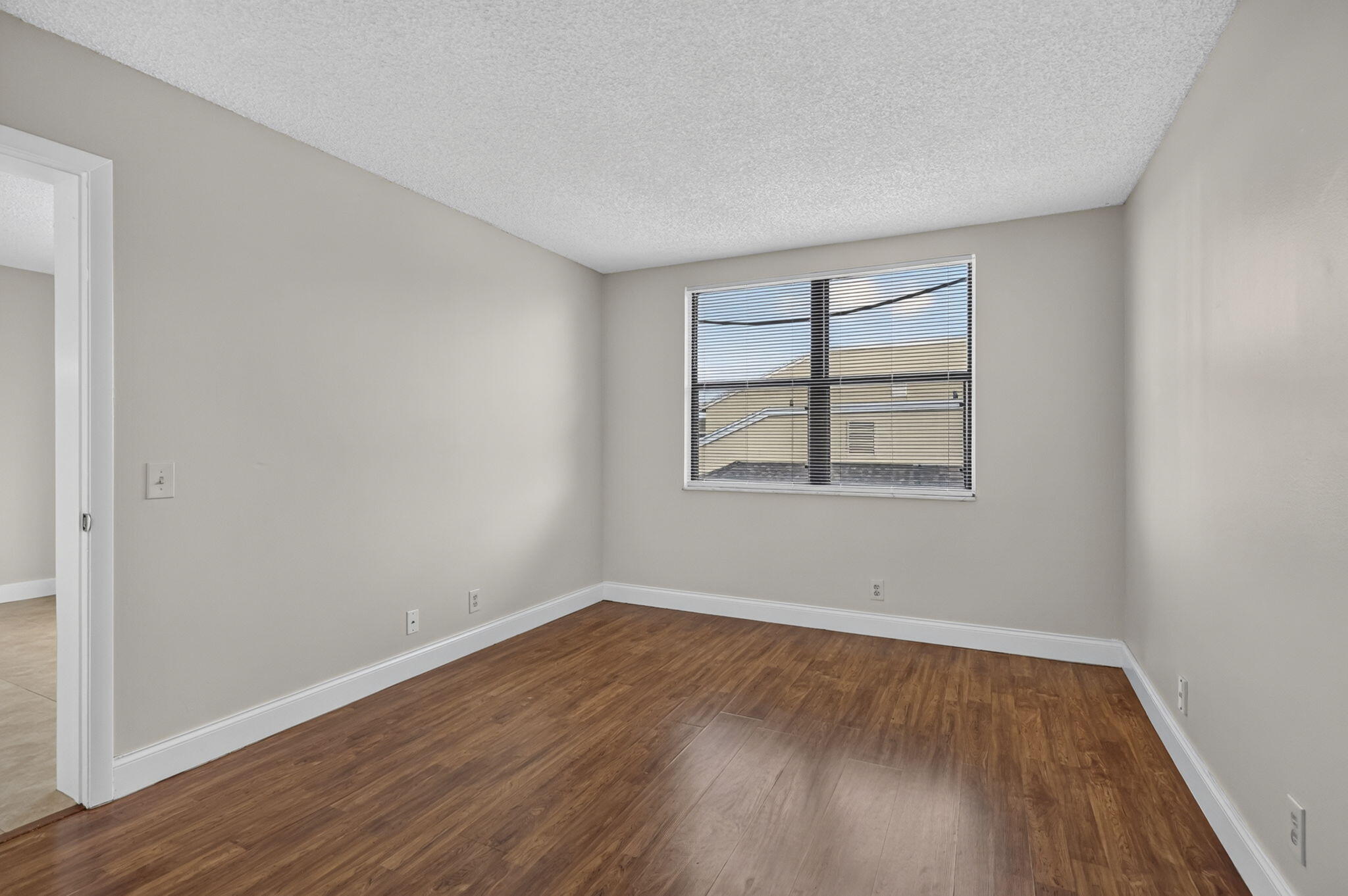 25-web-or-mls-BS1A3810