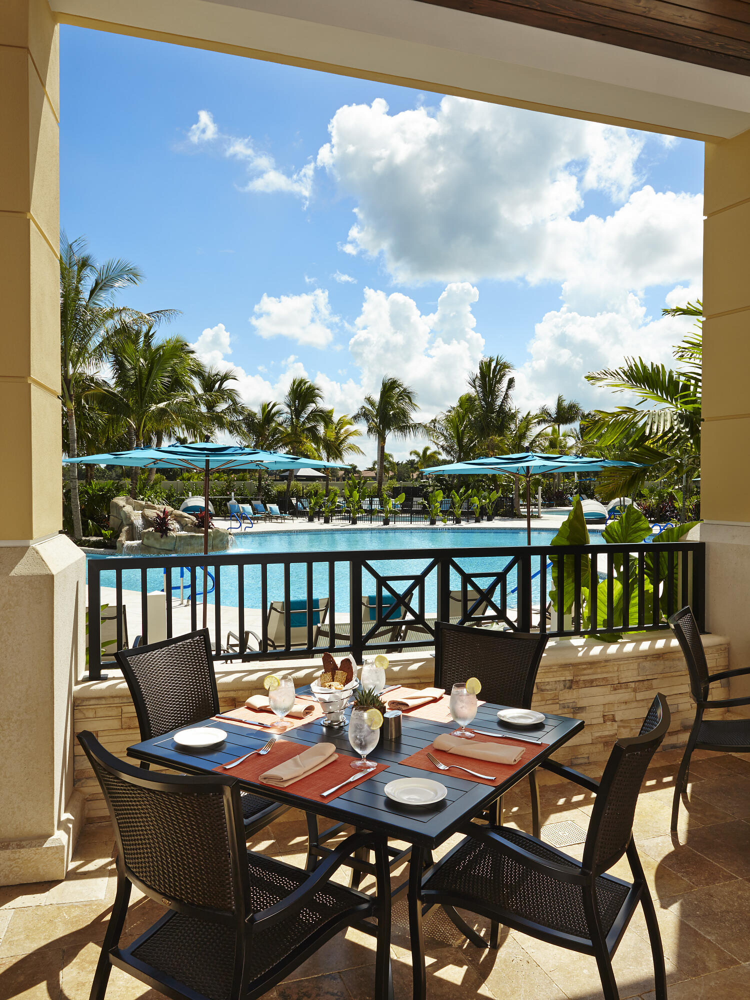 Amici Patio