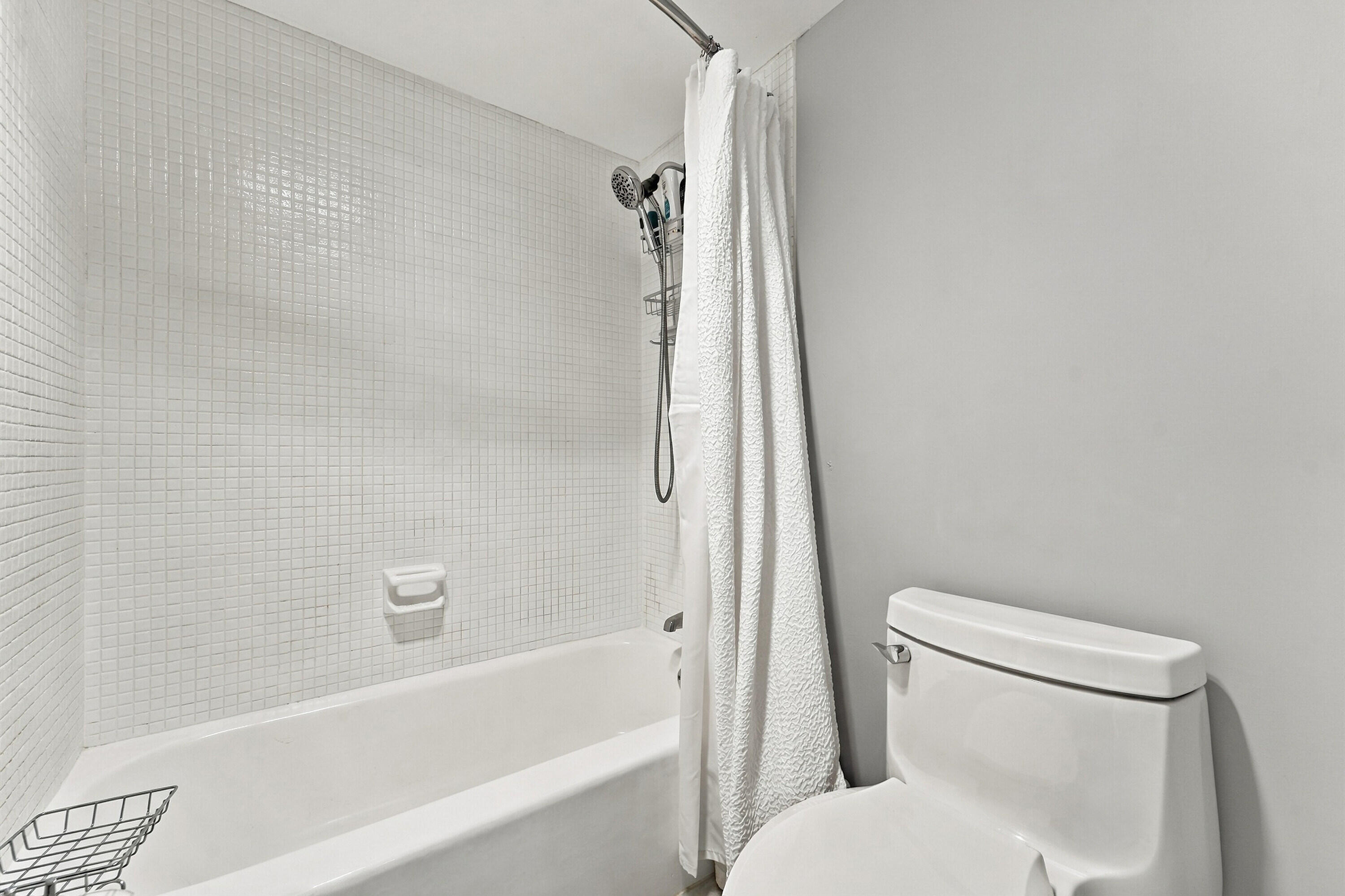 2nd bathroom
