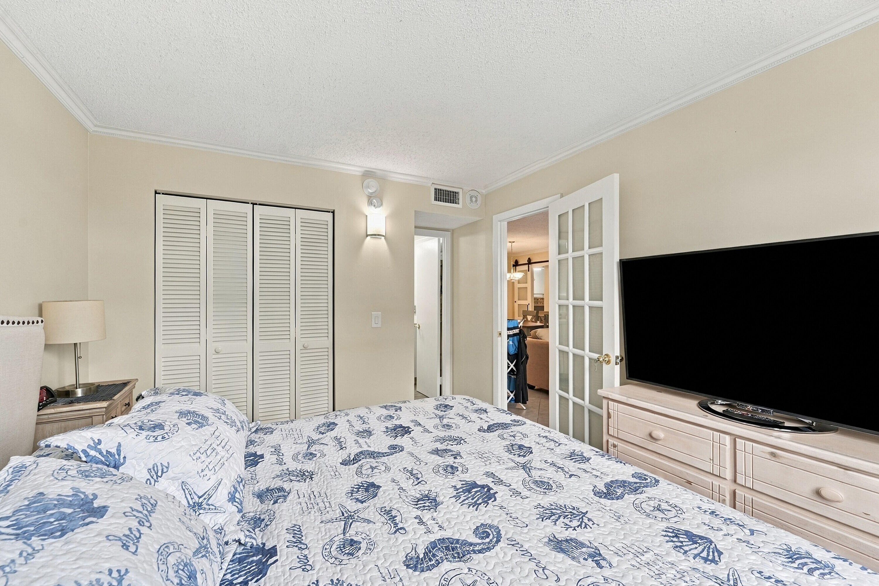 2nd bedroom with private ensuite