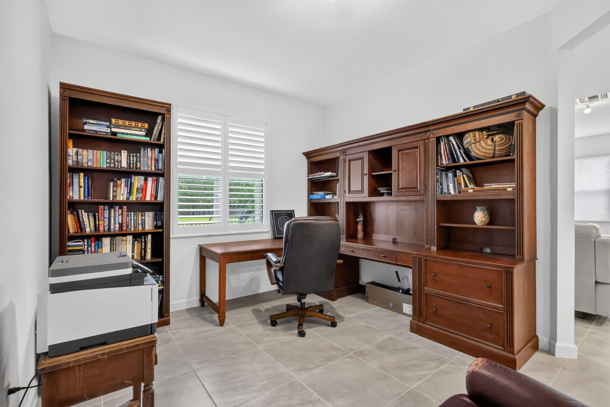 OFFICE 2