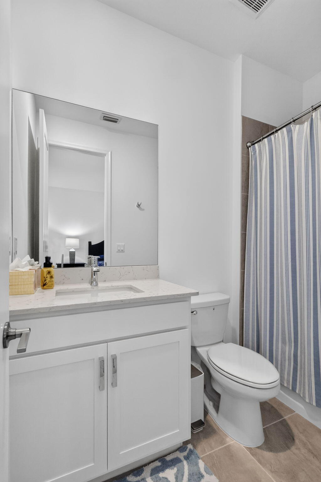 GUEST BATH 1