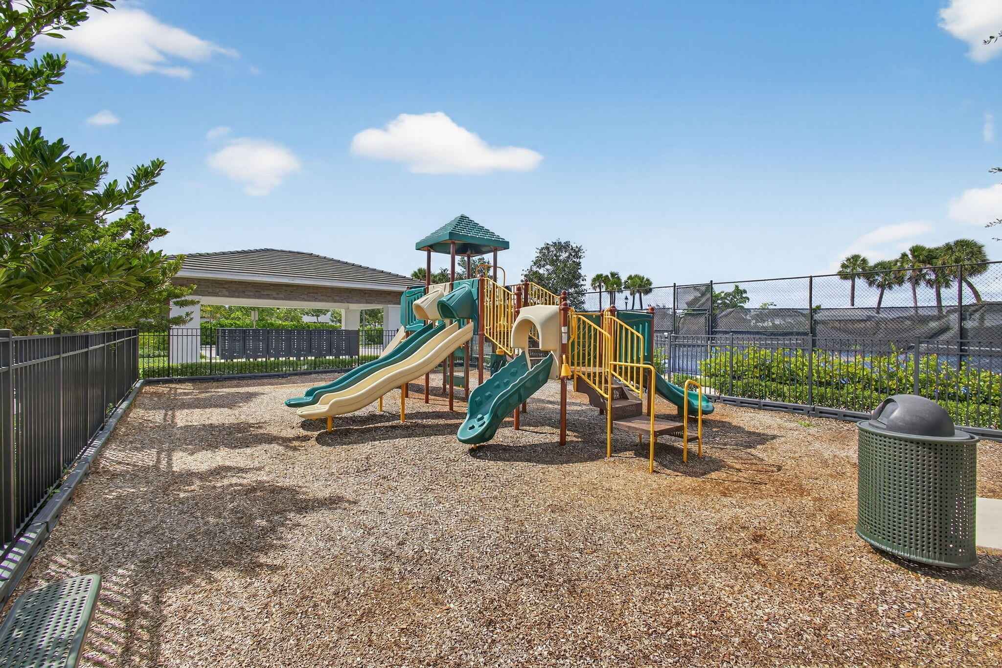 OPLAY AREA