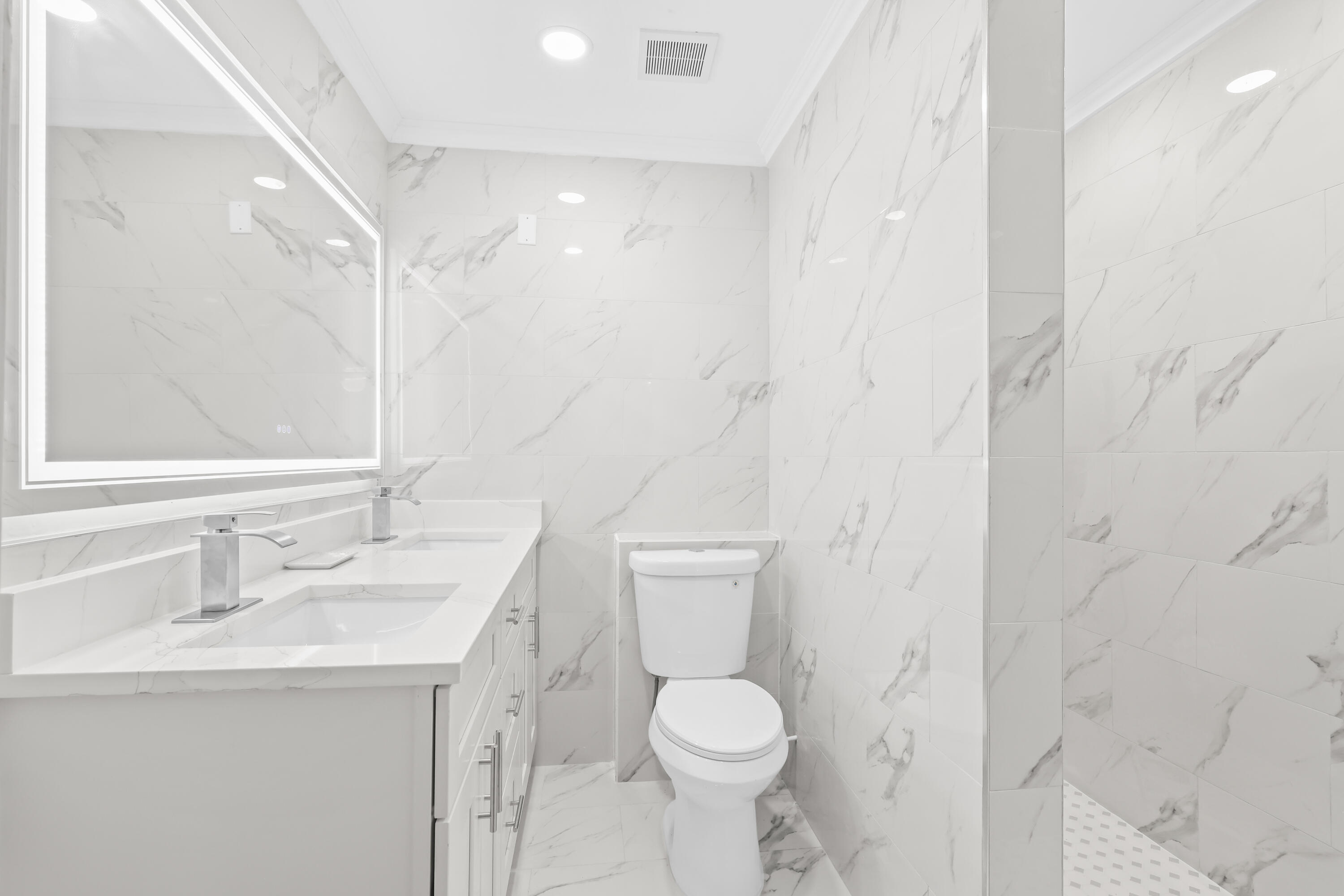 Bathroom in bedroom 2