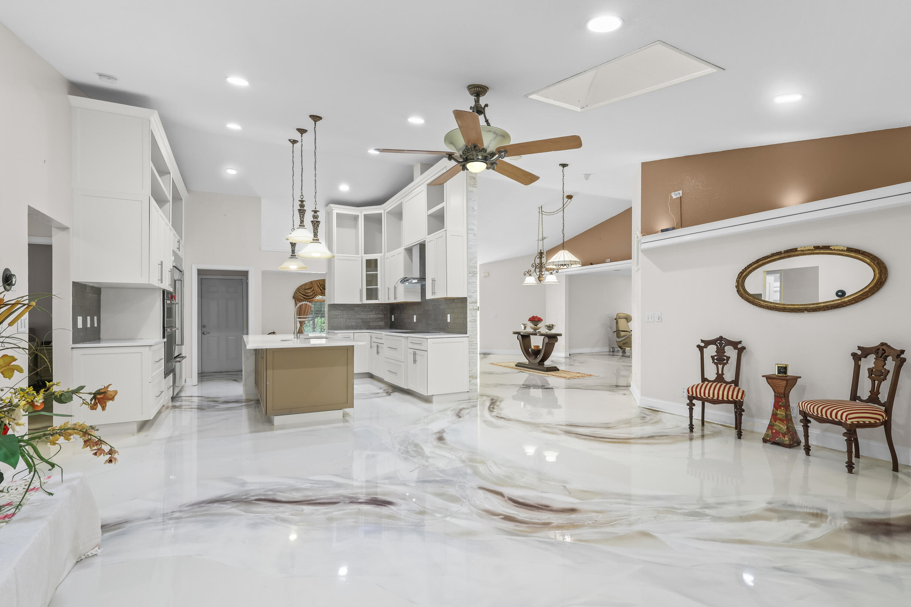 family room +Kitchen