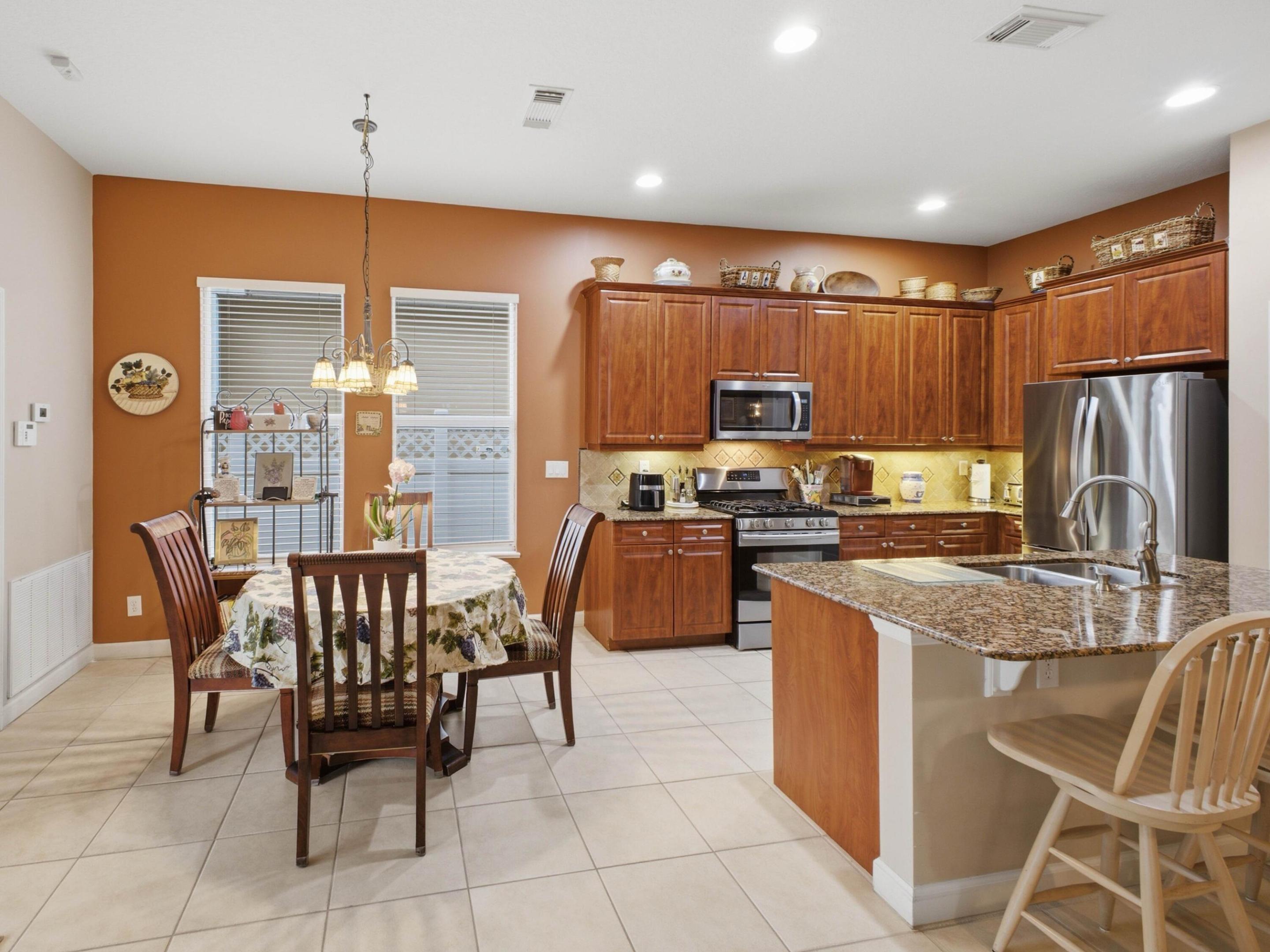 Breakfast Kitchen