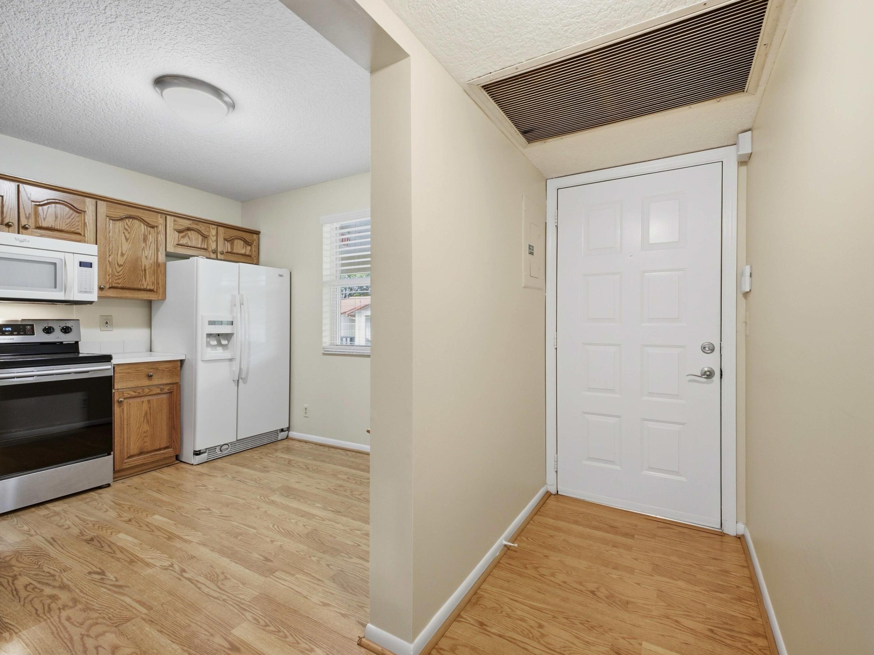 Foyer Kitchen
