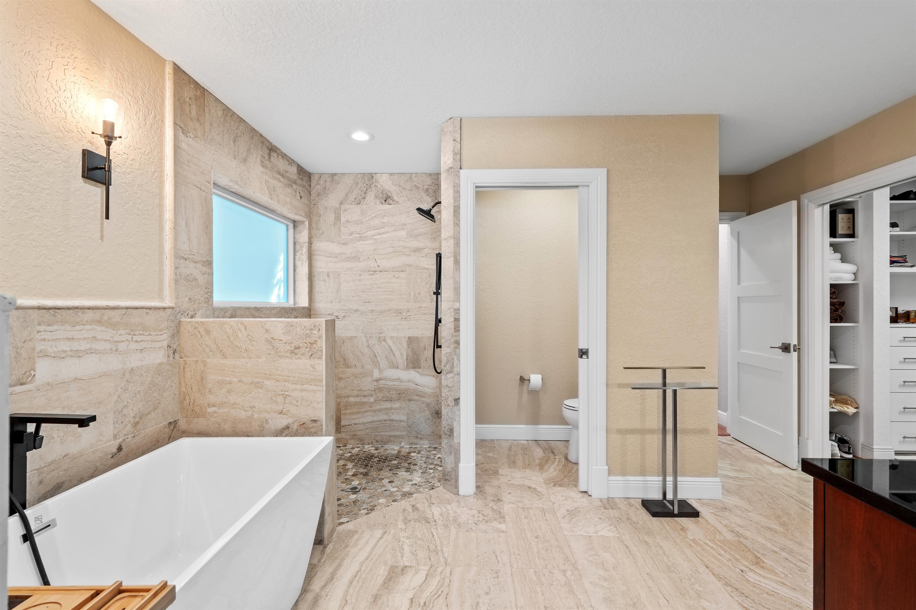 PRIMARY_BATHROOM_STRAIGHT