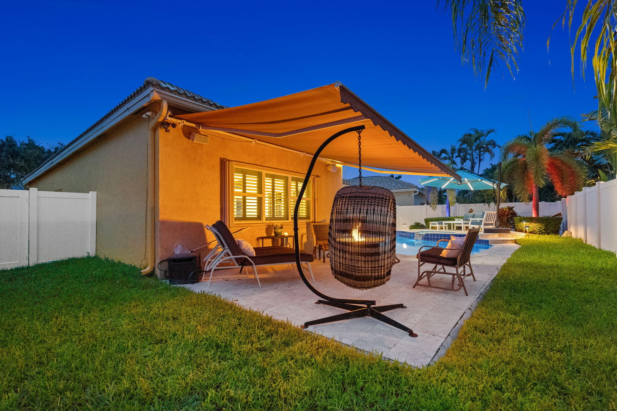 11-web-or-mls-1242-meadows-blvd