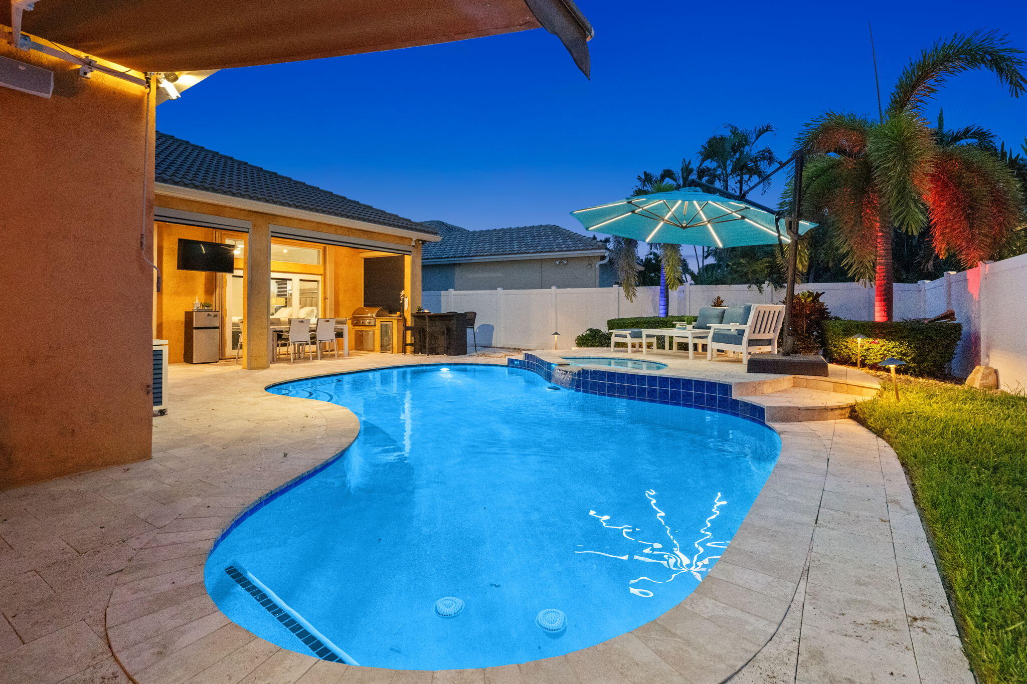 19-web-or-mls-1242-meadows-blvd